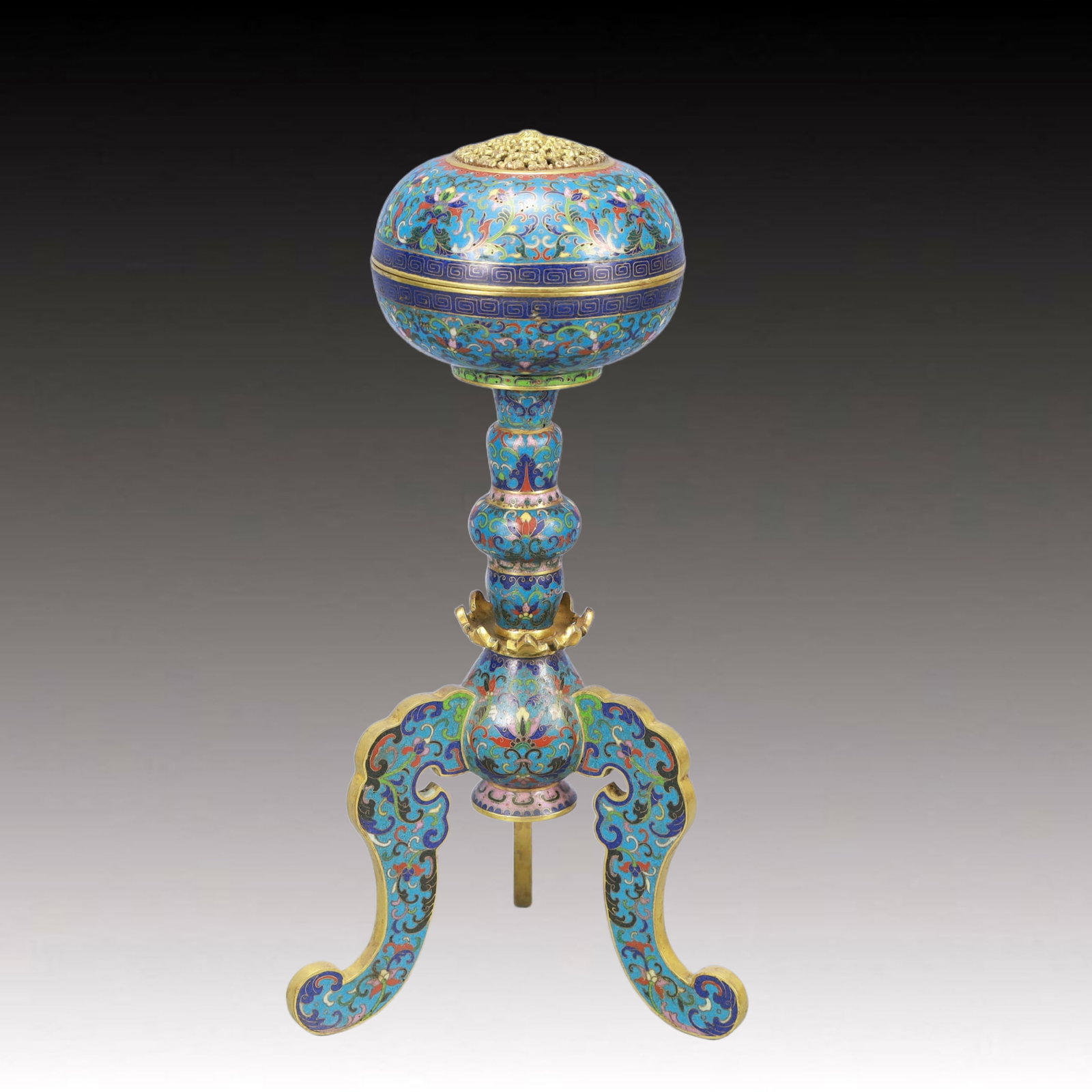 A Rare Cloisonne Lotus Pattern Tripod Censer: A Rare Cloisonne Lotus Pattern Tripod Censer,Qing Dynasty, China,Qianlong Four-character Mark,Size:7.1inx13.4in,Weight:1750g 景泰蓝缠枝莲纹三足