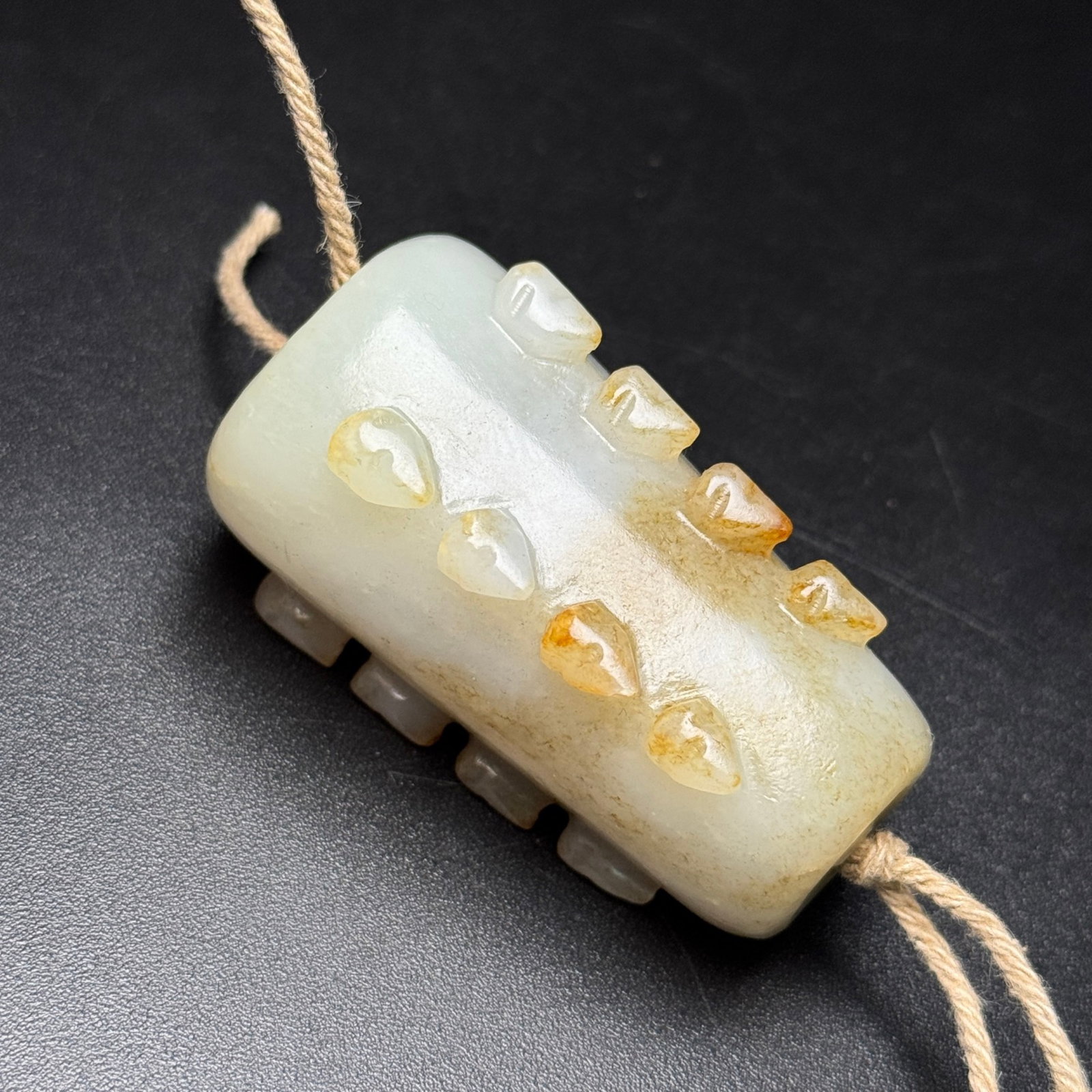 An Exquisite White Jade Cicada Pattern Pendant - 4