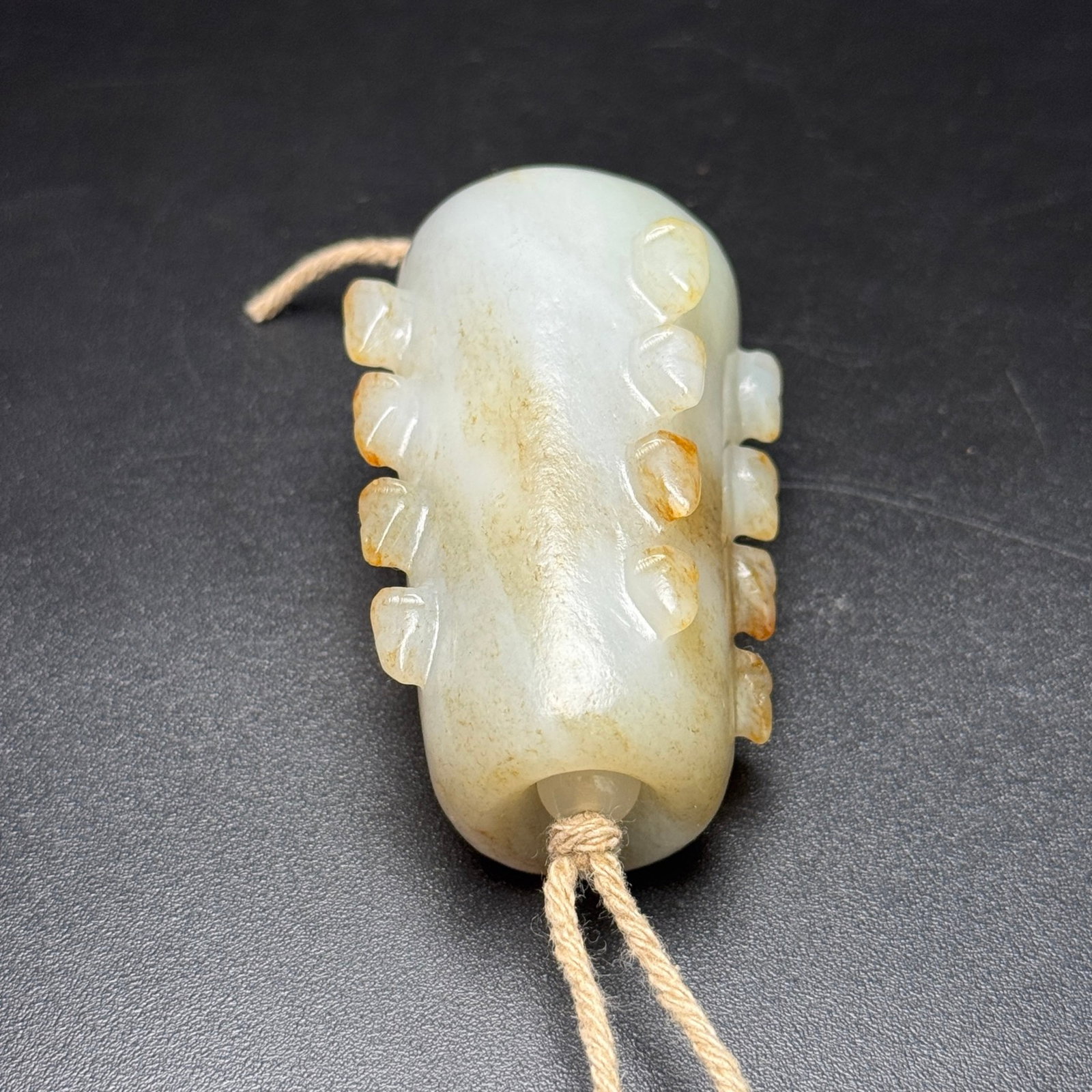 An Exquisite White Jade Cicada Pattern Pendant - 6