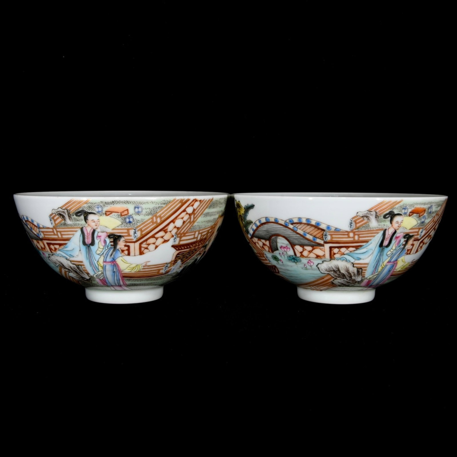 A Pair of Exquisite Famille-Rose Figure and Story Pattern Bowls (1 of 9)