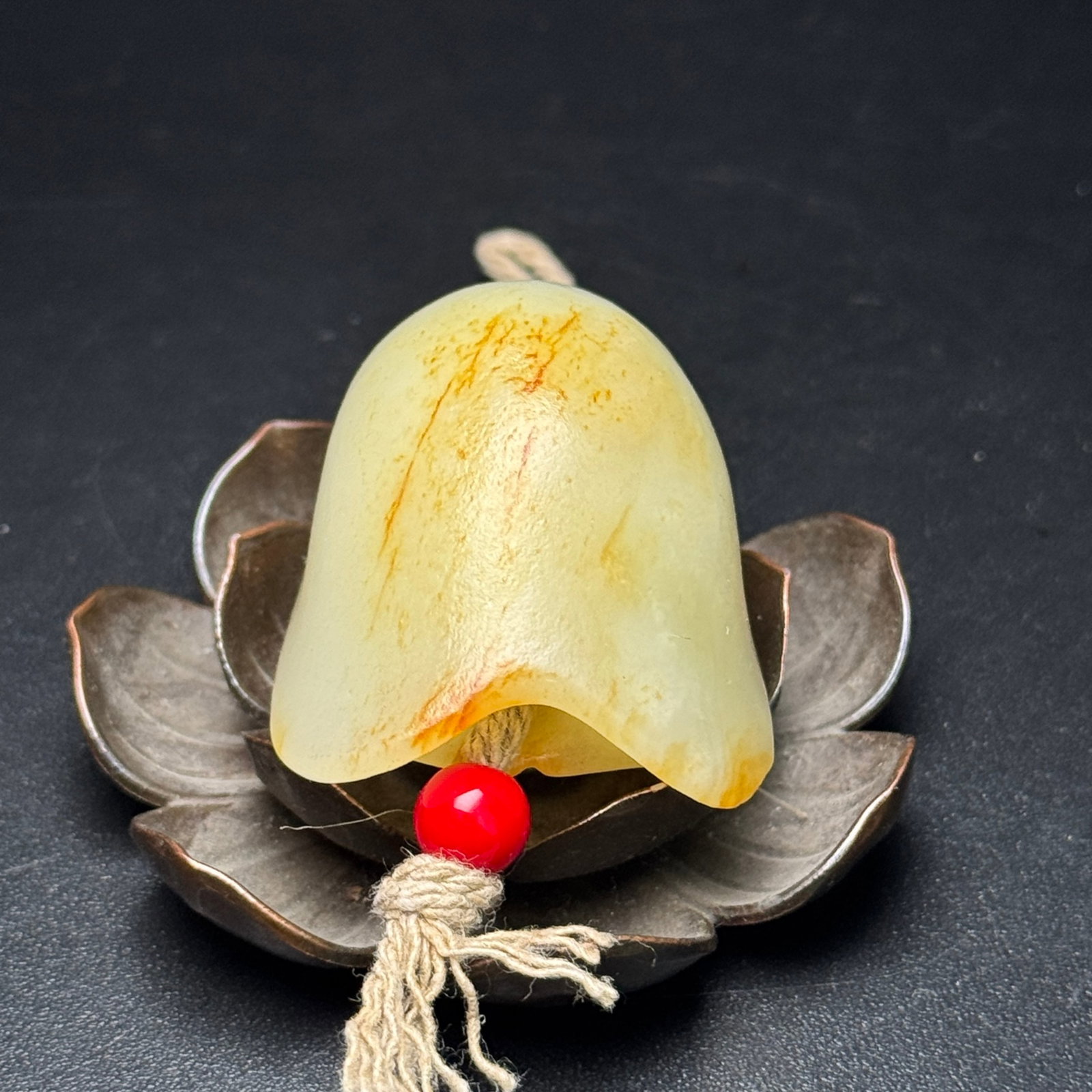 An Exquisite White Jade Turtle Shell Pendant - 7