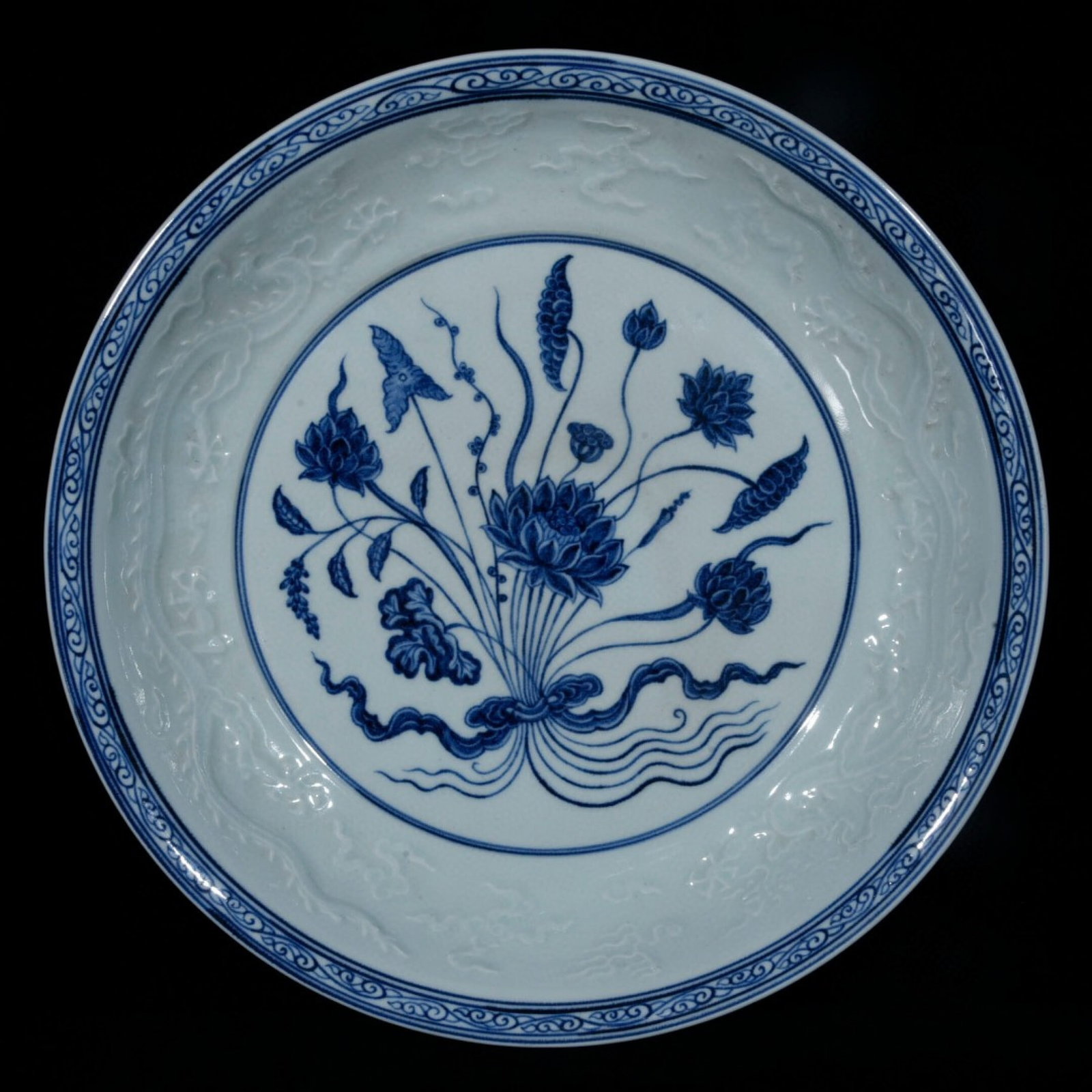A Huge Blue and White Flower and Dragon Pattern Plate (1 of 9)