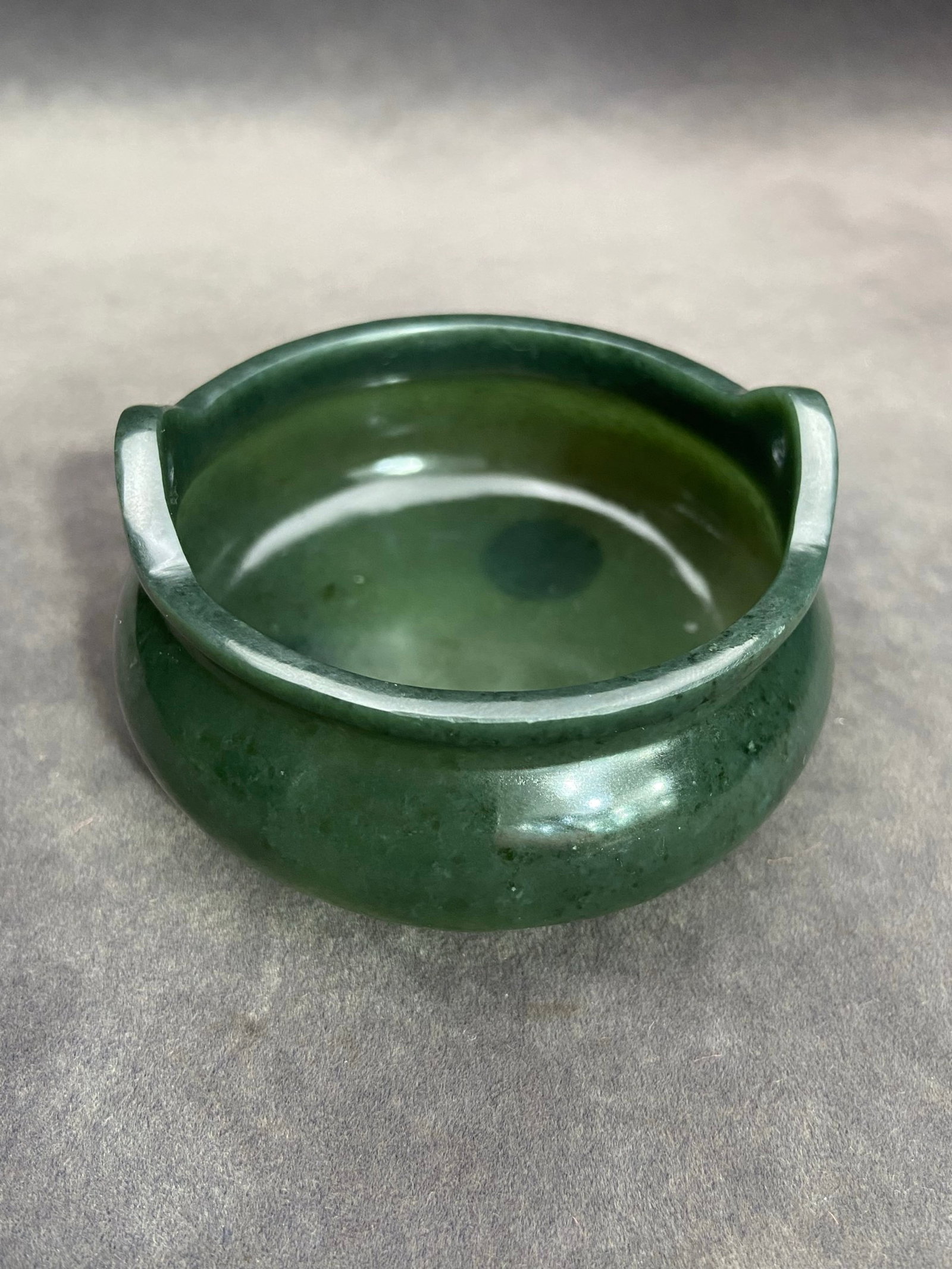 An Exquisite Greenish Jade Double-Ears Tripod Censer: An Exquisite Greenish Jade Double-Ears Tripod Censer,Qing Dynasty,China,Size:3.2inx1.5in,Weight:69g 青玉双耳三足香炉,中国清代