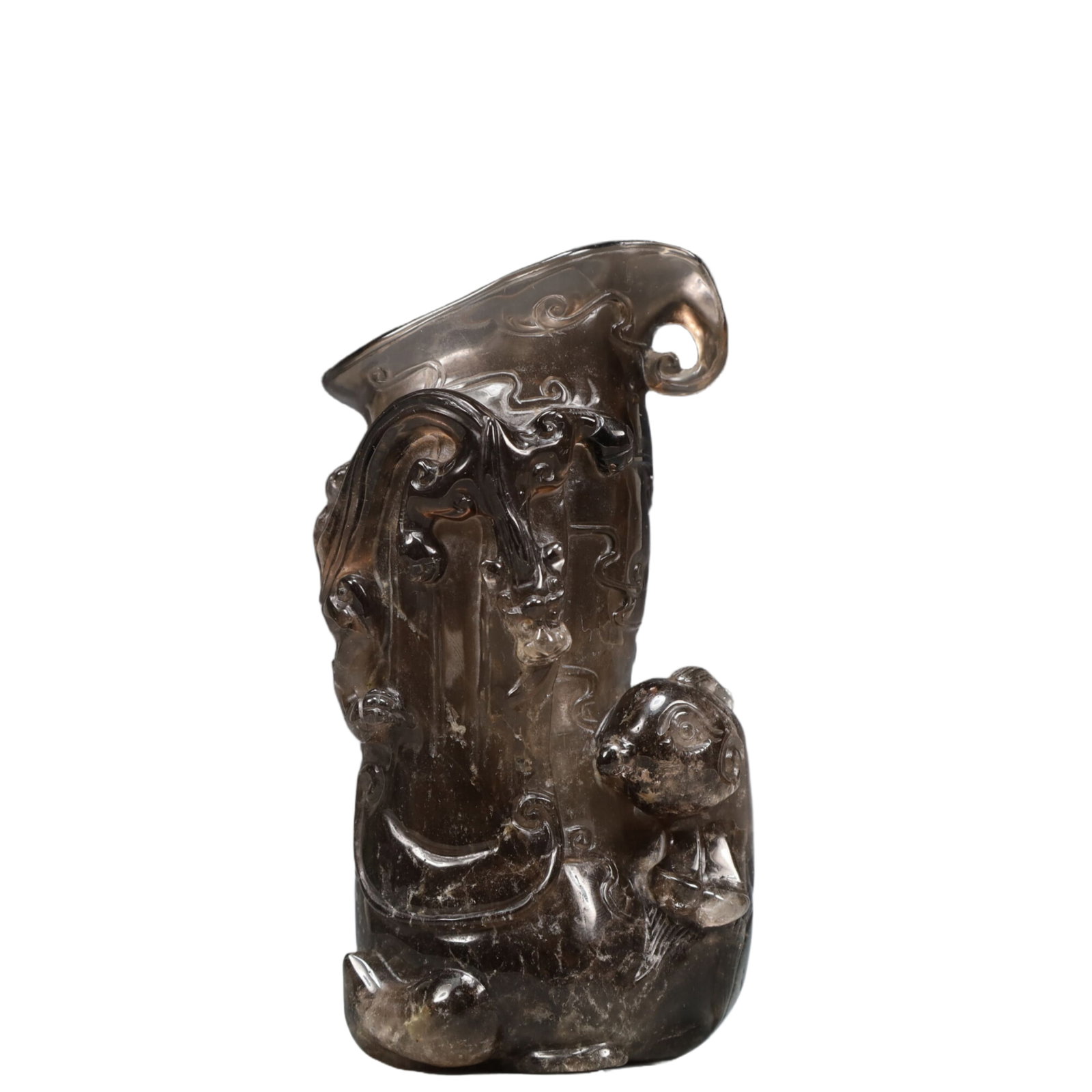 An Exquisite Crystal Auspicious Beast Pattern Goblet: An Exquisite Crystal Auspicious Beast Pattern Goblet,Qing Dynasty, China,Size:2.4inx2inx5.5in Weight:400g 水晶瑞兽纹爵杯,中国清代