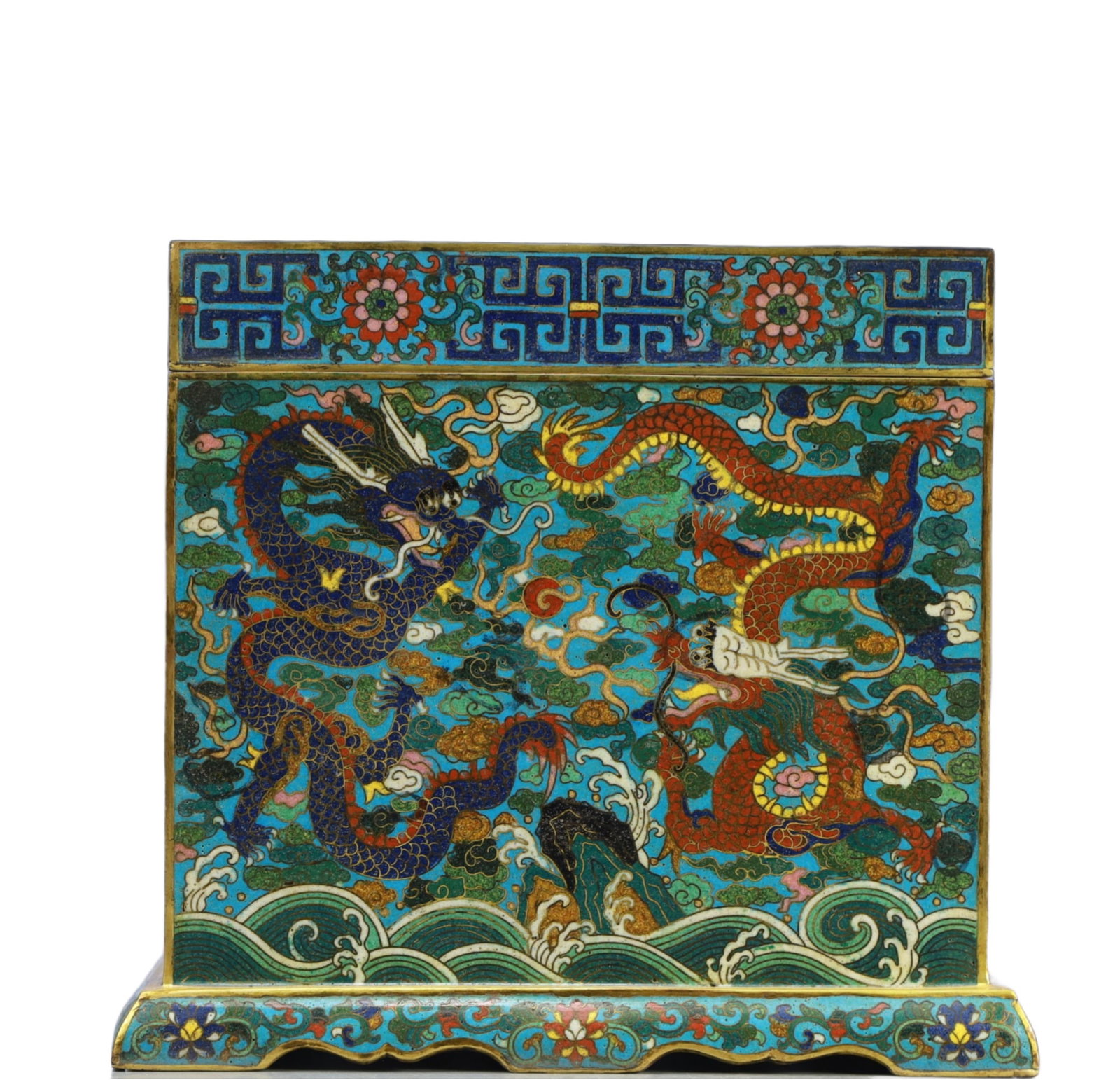 An Exquisite Cloisonne Dragon Pattern Box (1 of 7)