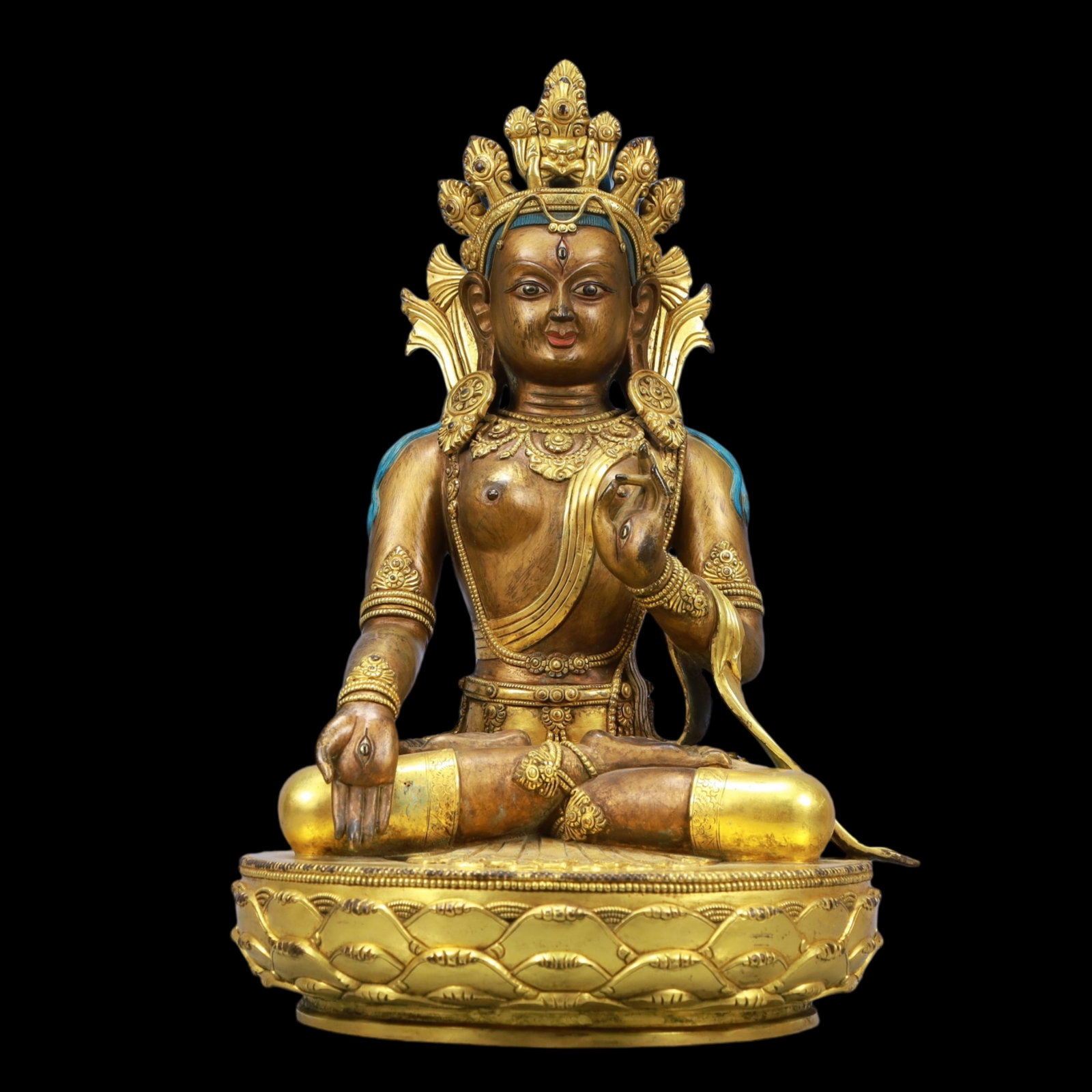 A Solemn Gilt Bronze Statue of White Tara: A Solemn Gilt Bronze Statue of White Tara,Ming Dynasty, China,Size:12.6inx11.8inx19.3inWeigh:15600g 铜鎏金白度母像,中国明代