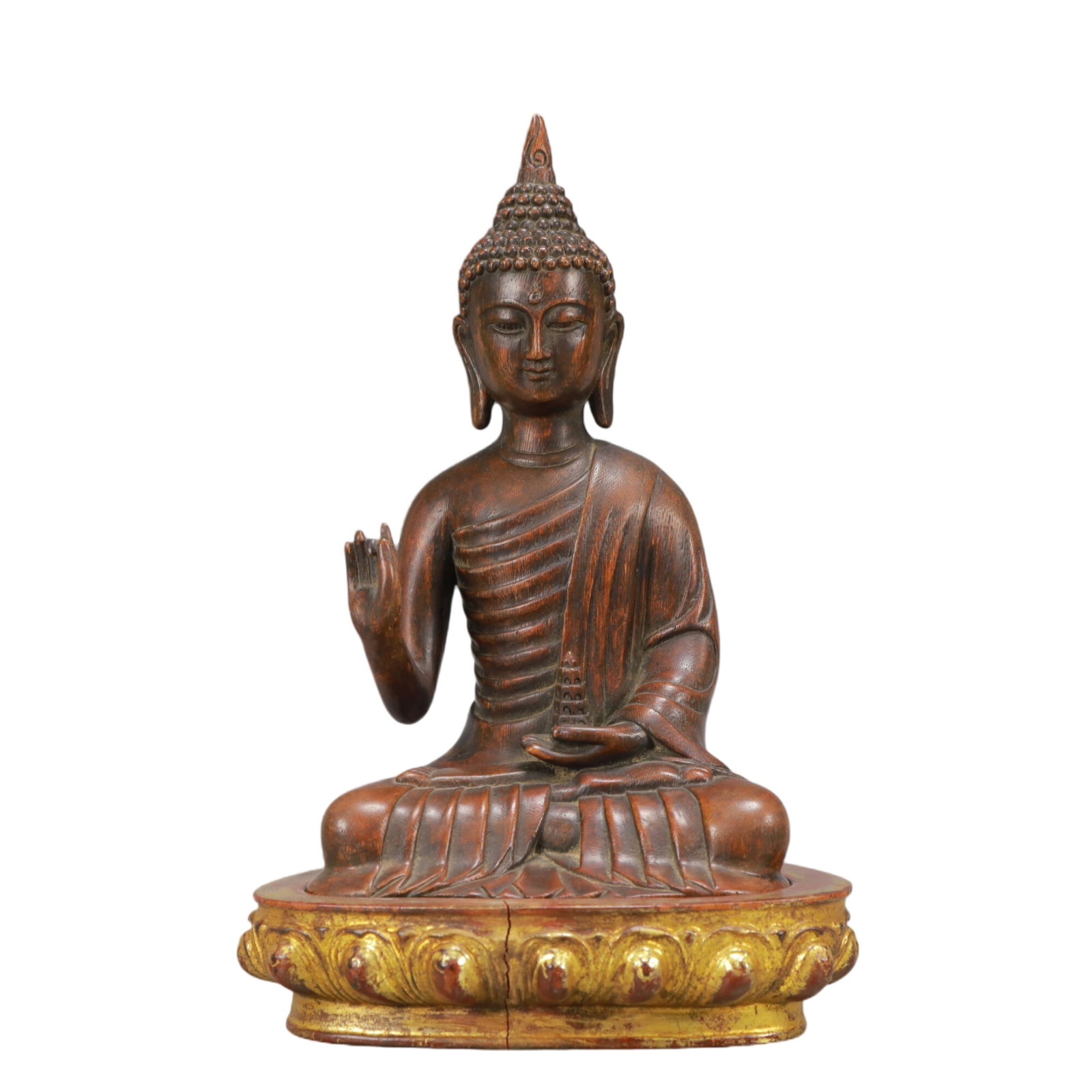 A Rare Eaglewood Statue of Sakyamuni: A Rare Eaglewood Statue of Sakyamuni,Qing Dynasty,China,Size:7.2inx5.4inx11.8in,Weight:950g 沉香木如来像,中国清代
