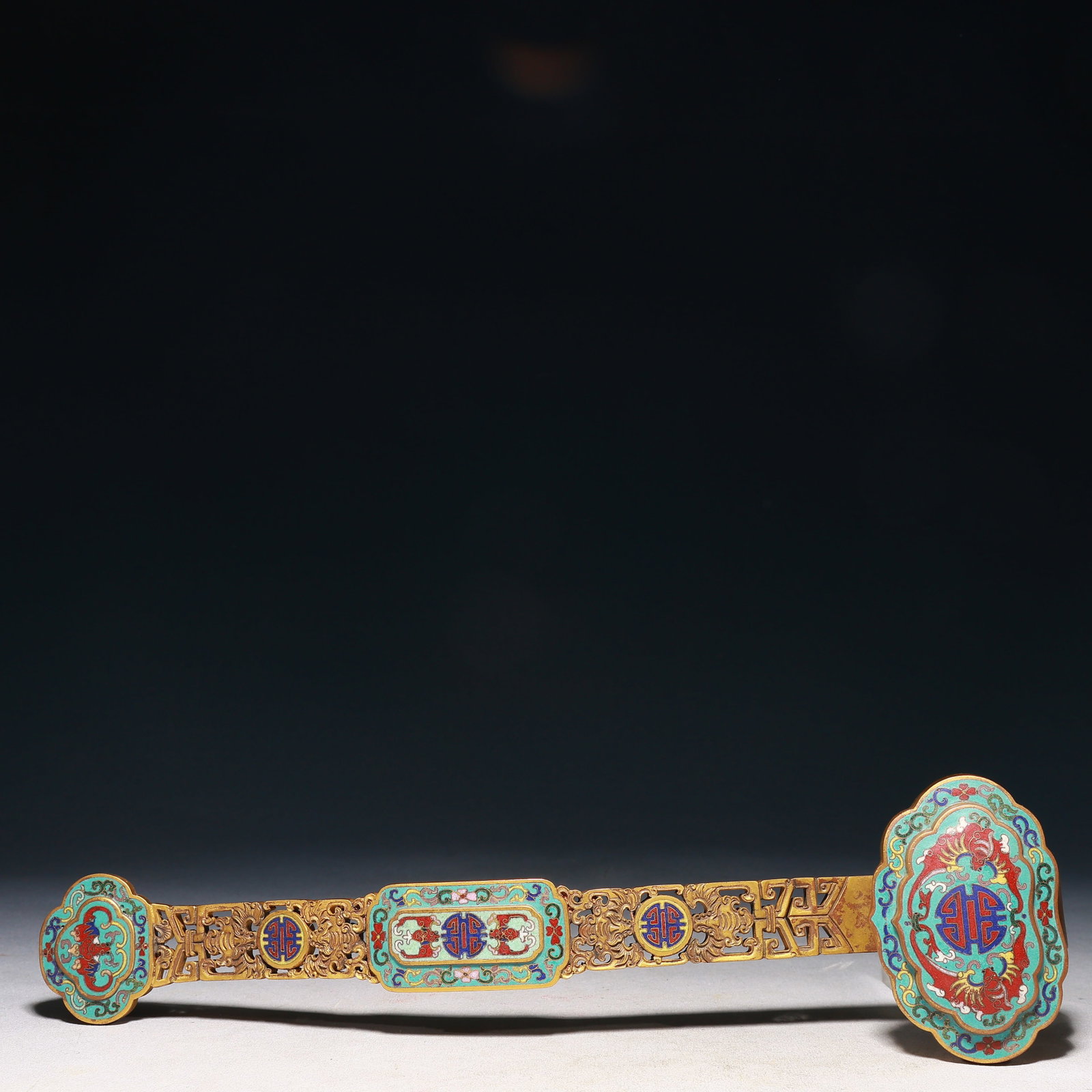 A Rare Cloisonne Hollow Bats and Peach Pattern Ruyi,With Poem: A Rare Cloisonne Hollow Bats and Peach Pattern Ruyi,With Poem,Qing Dynasty,China,Size:15.2inx3.7inx2.4in,Weight:900g 景泰蓝镂空福寿纹如意,&#