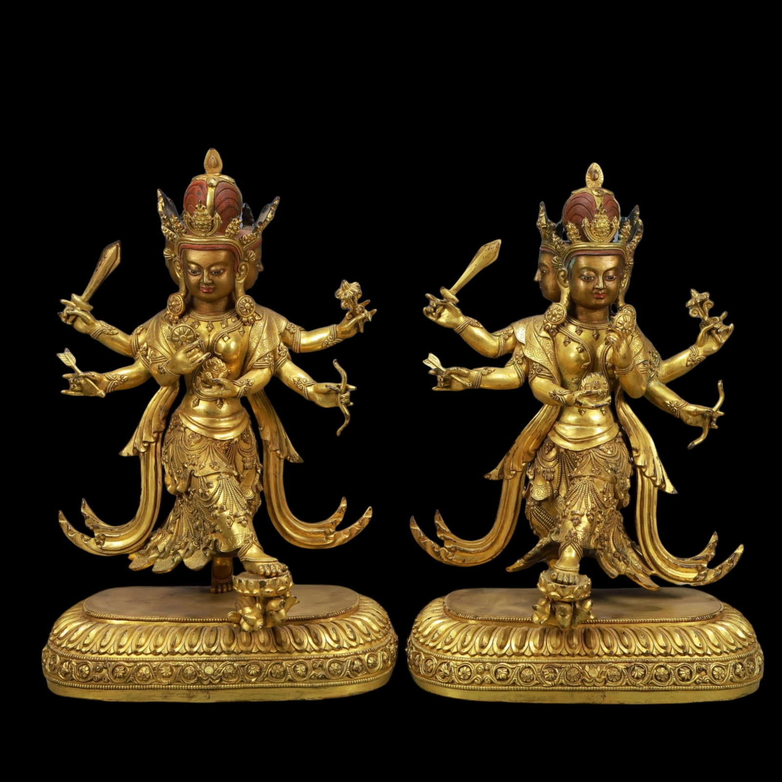 A Pair of Solemn Gilt Bronze Statue of Maricis: A Pair of Solemn Gilt Bronze Statue of Maricis,Ming Dynasty, China,Size:12.6inx7.9inx20.1inWeigh:31850g 一对铜鎏金摩利支天像,中国