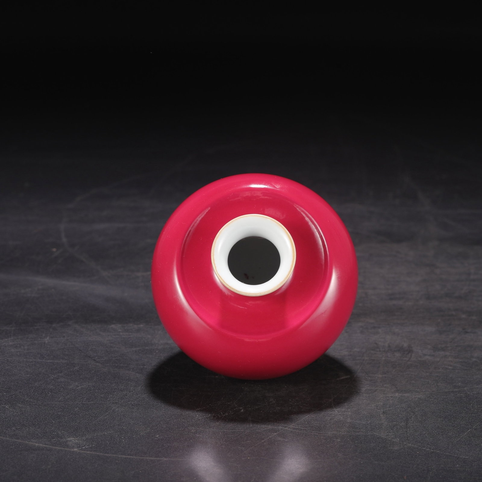 An Exquisite Ruby Red-Glazed Apple-Shaped Water Pot - 5