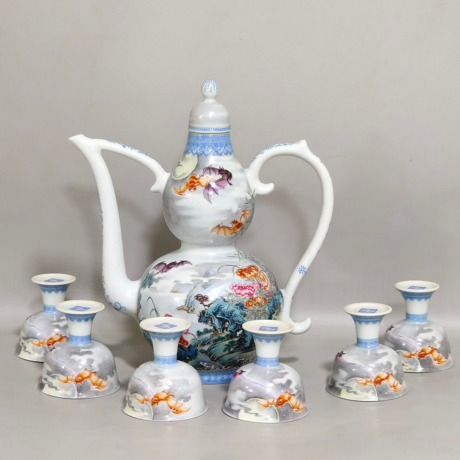 A Set of Fine Enamel Bats,Ganoderma lucidum and Flower Pattern Teaware,With Poem (1 of 9)