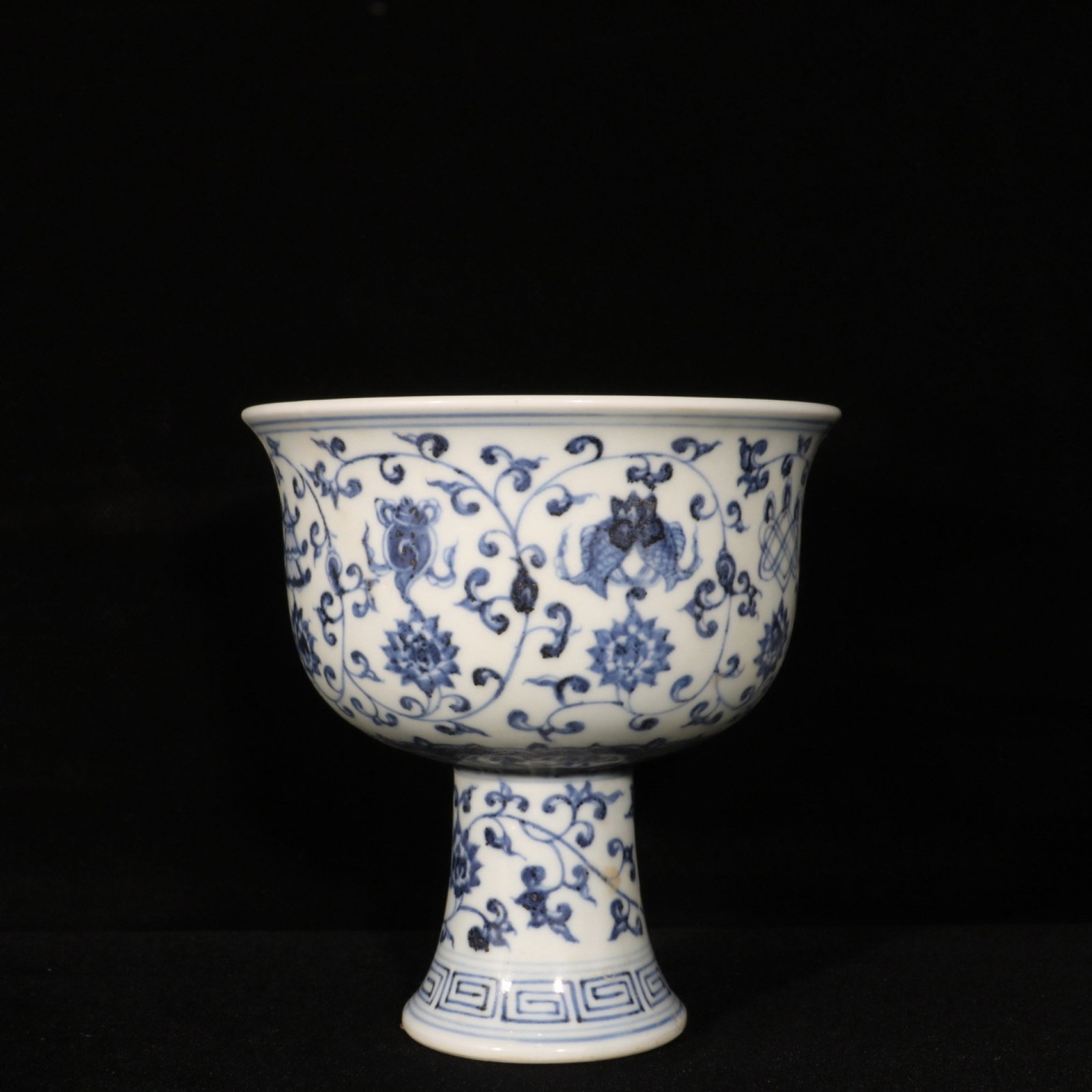 An Exquisite Blue and White Eight Treasures Pattern Stem Cup - 7