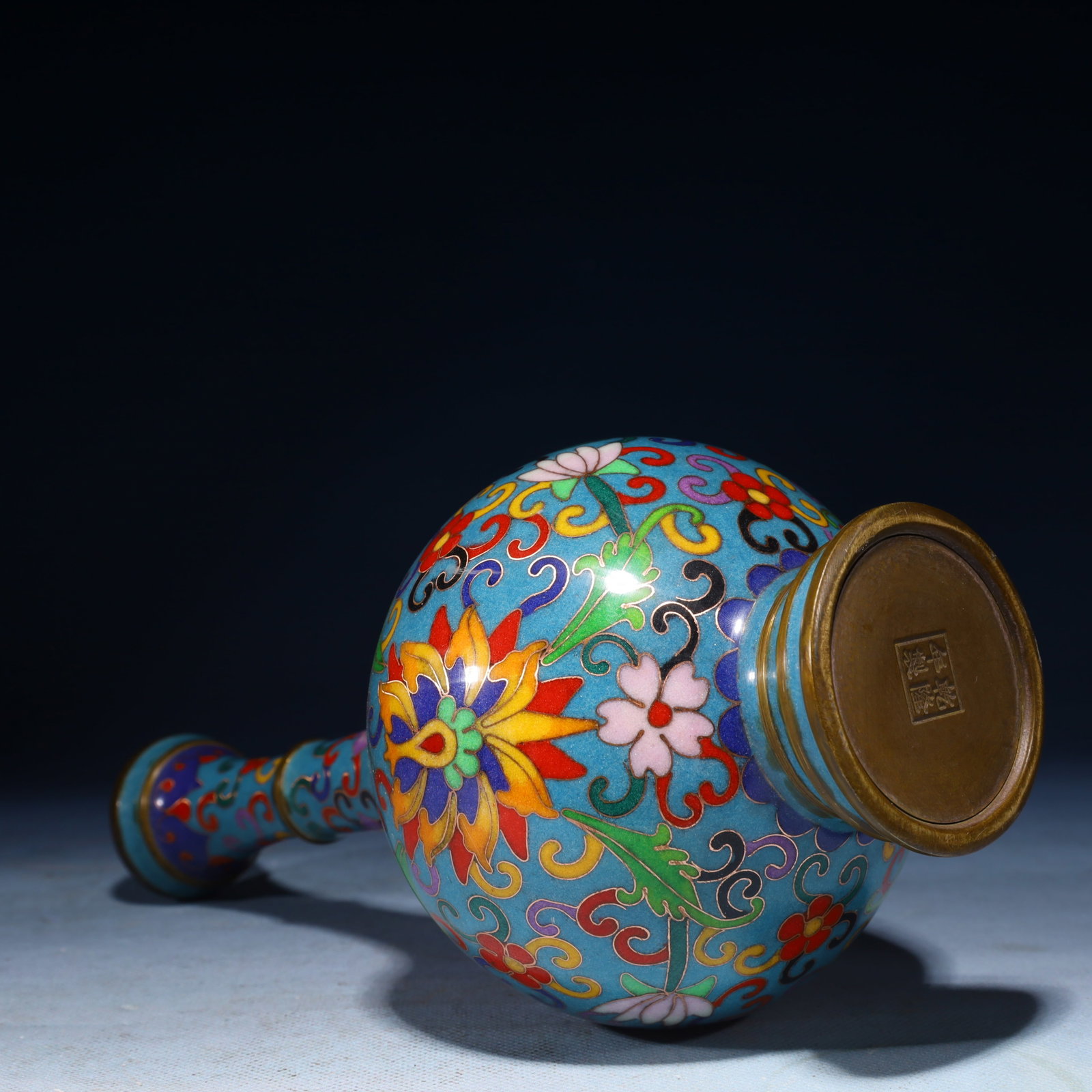 An Exquisite Cloisonne Lotus Pattern Vase - 6