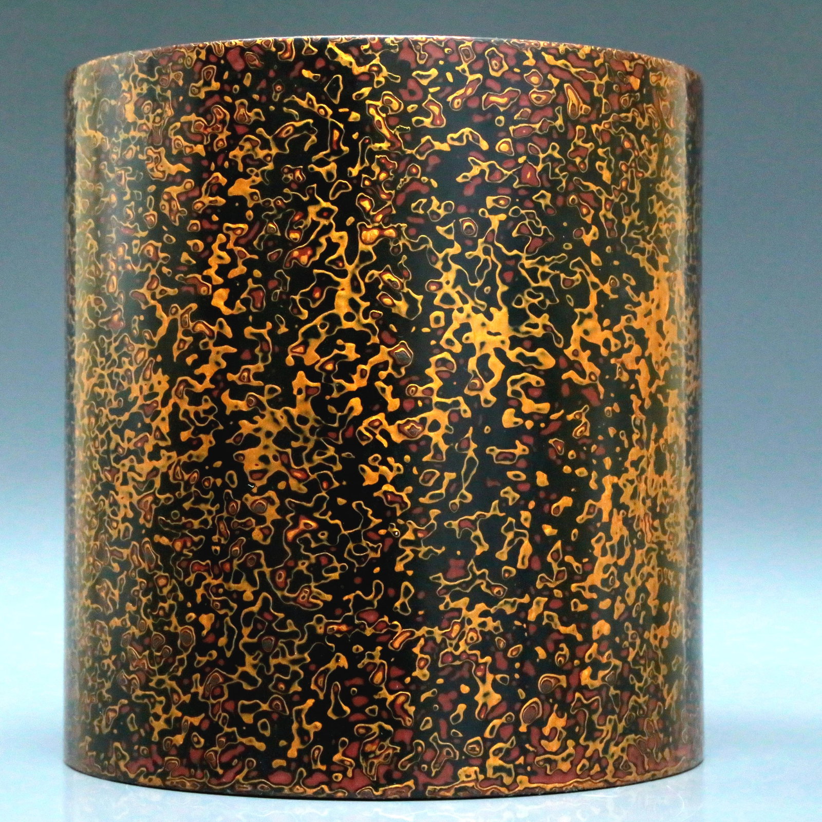 A Brilliant Pineapple-Lacquer Brush Pot - 3