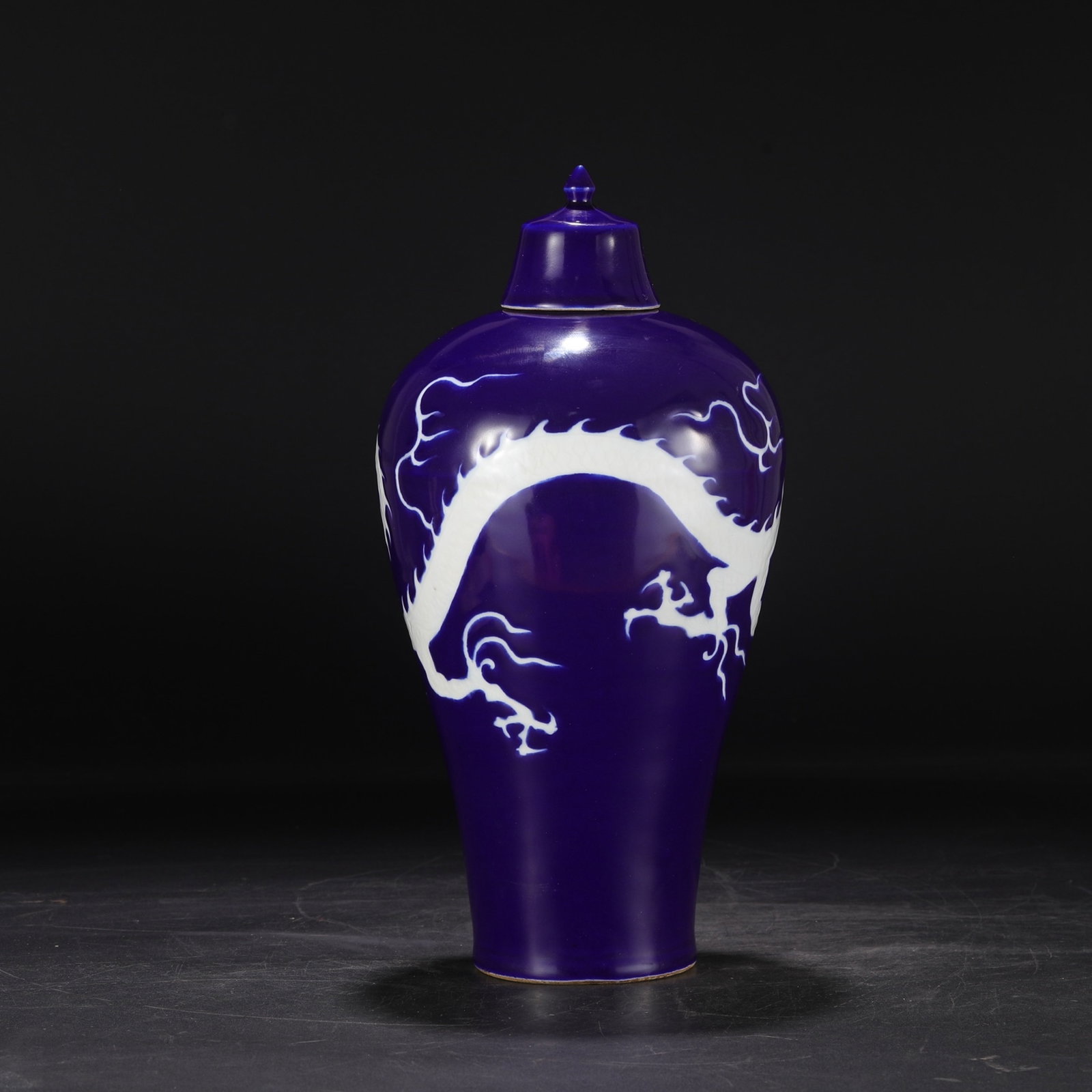 A Rare Ji Blue Glazed Dragon Pattern Bottle - 7