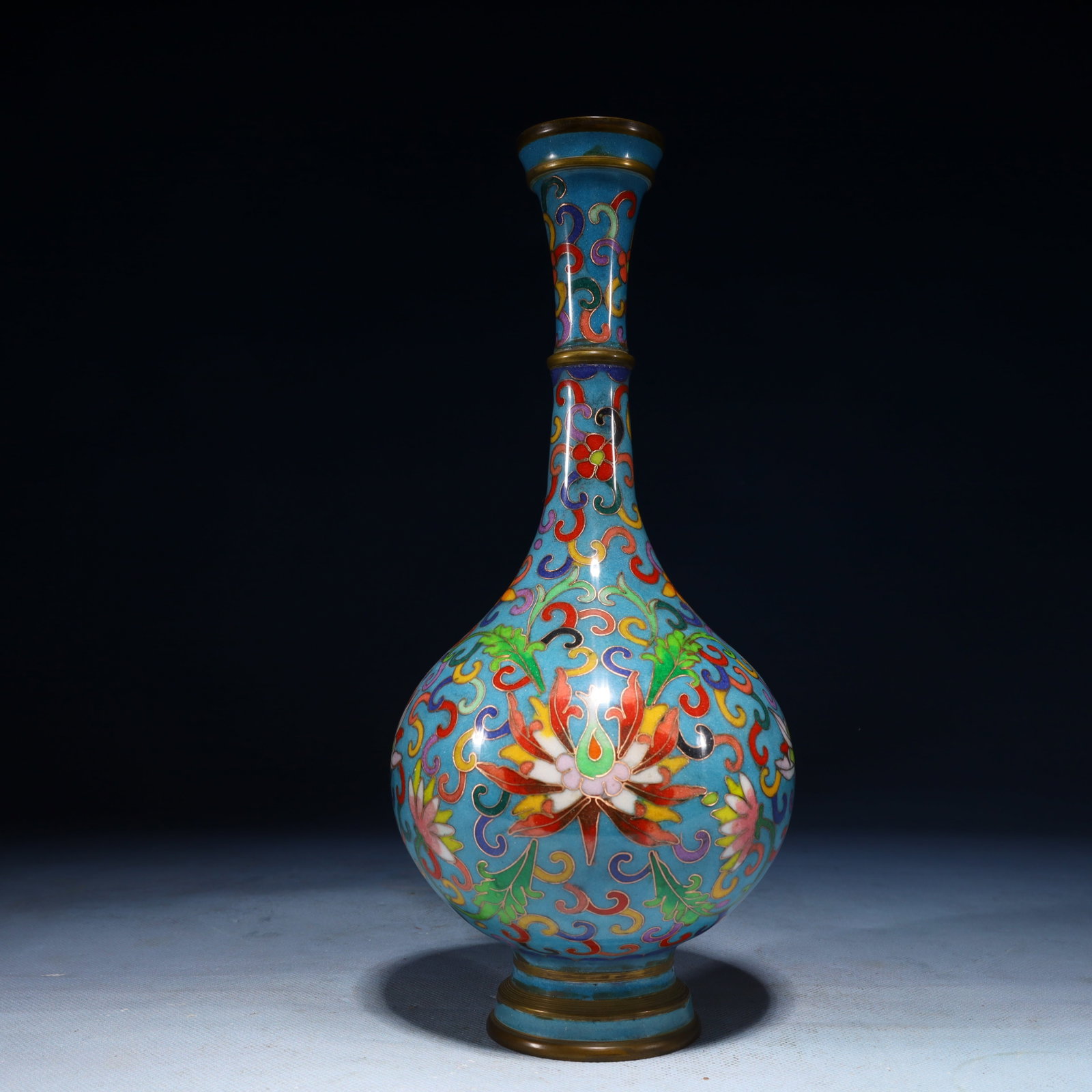 An Exquisite Cloisonne Lotus Pattern Vase - 2