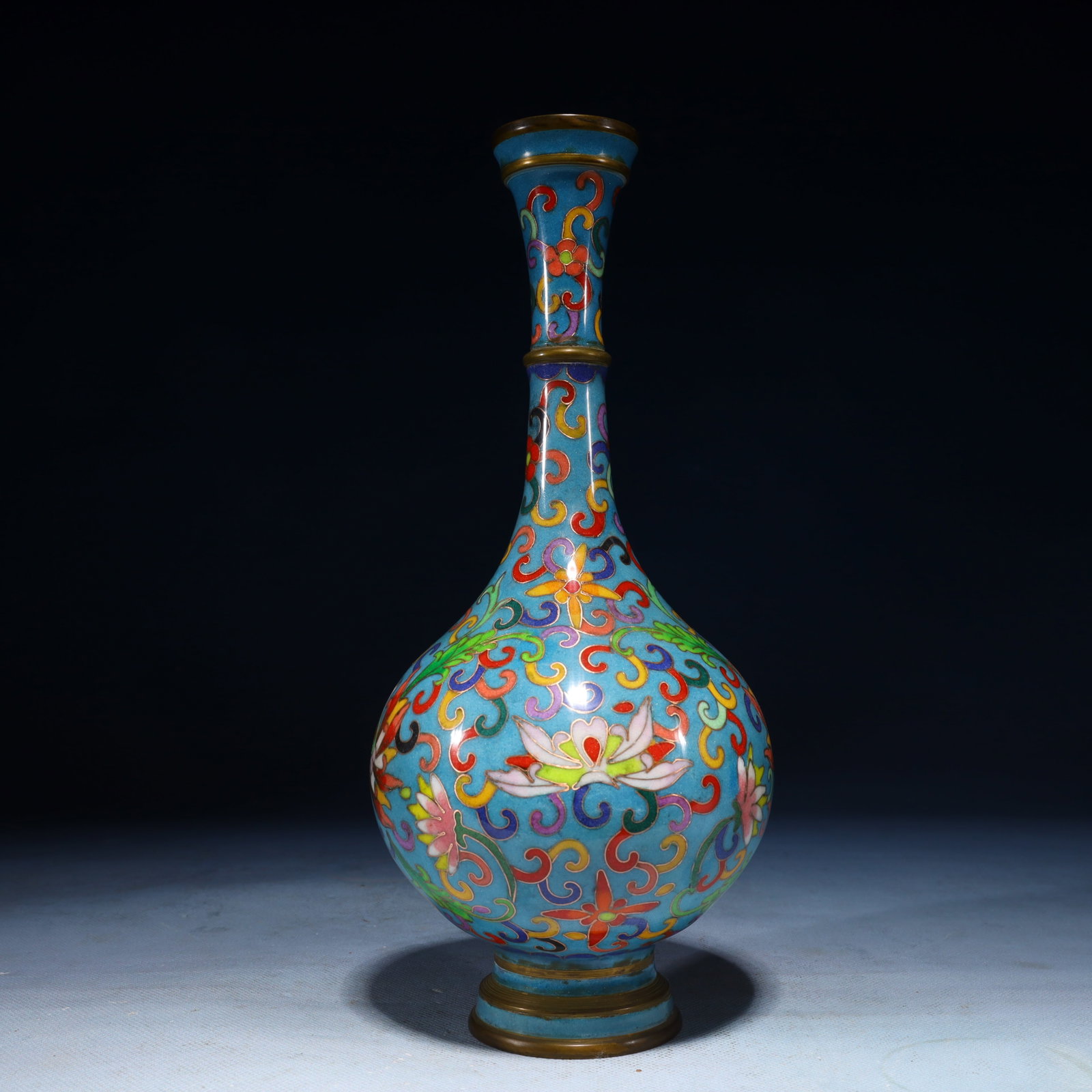 An Exquisite Cloisonne Lotus Pattern Vase - 3