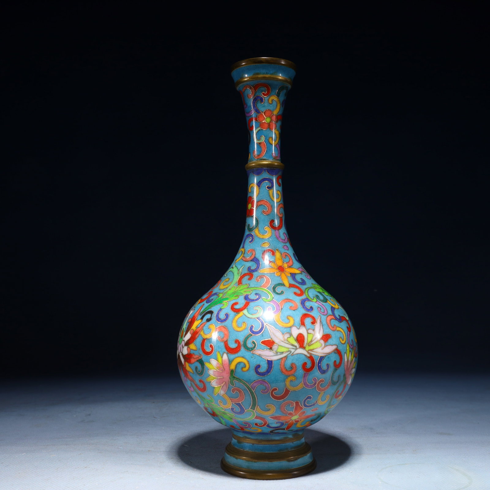 An Exquisite Cloisonne Lotus Pattern Vase - 5