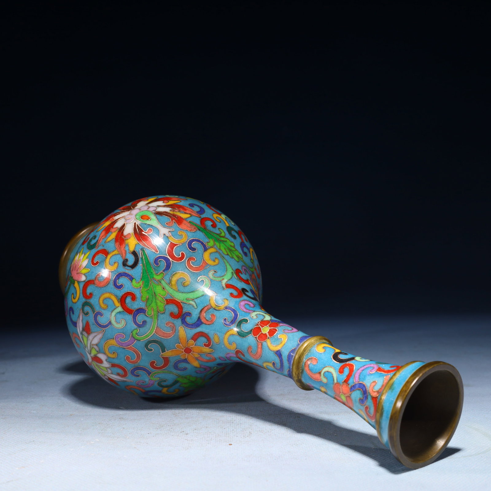 An Exquisite Cloisonne Lotus Pattern Vase - 6