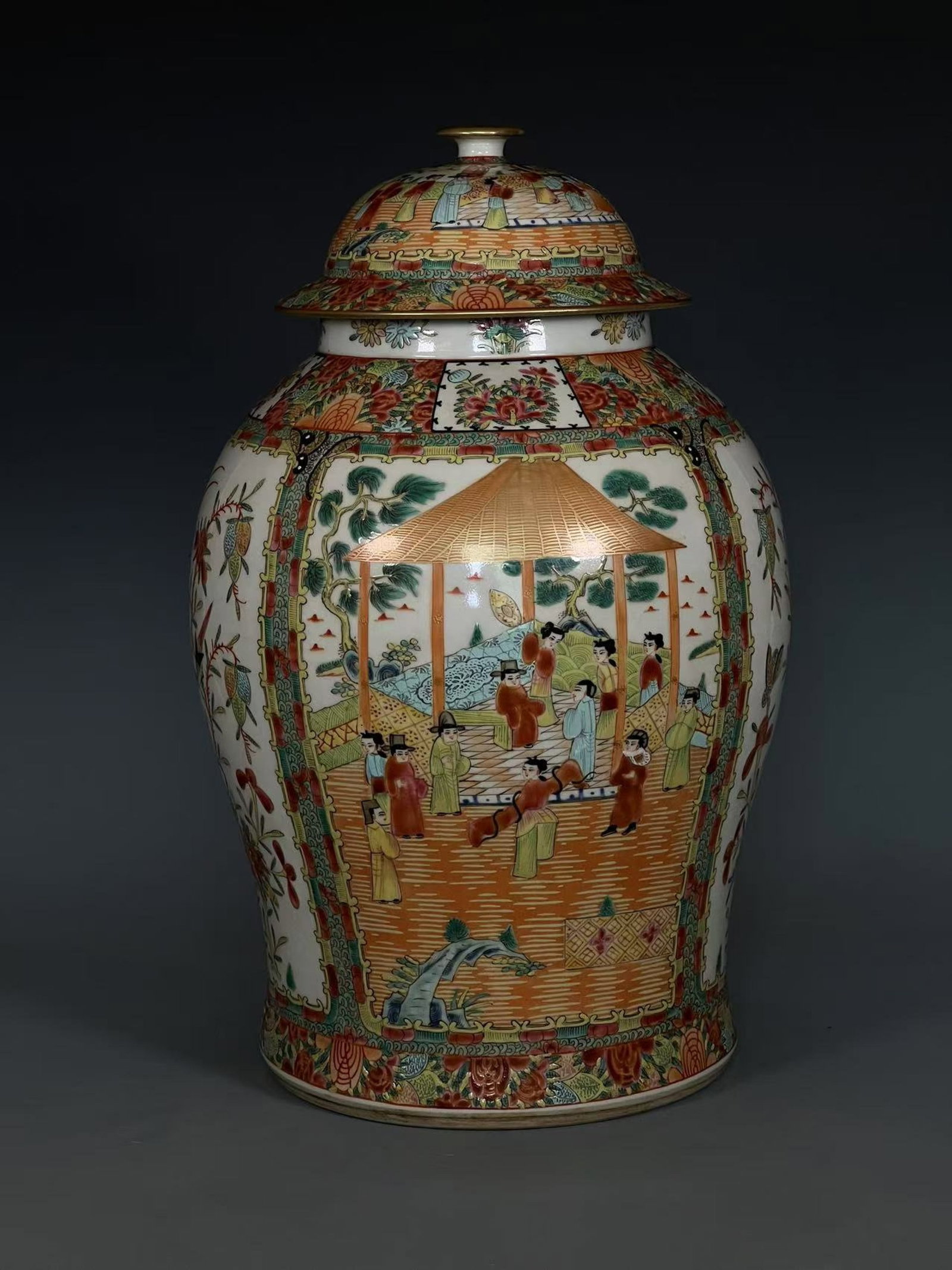 An Exquisite Famille-Rose Painted Gold Figure,Flower and Bird Pattern Cover Jar: An Exquisite Famille-Rose Painted Gold Figure,Flower and Bird Pattern Cover Jar,Qing Dynasty,China,Size:16.5inx5.5inx8.4in 粉彩描金人物花鸟纹İ