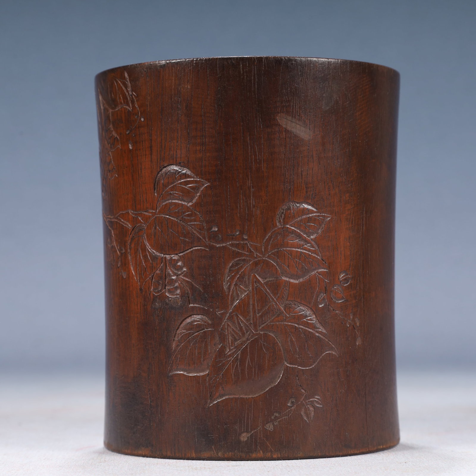 An Exquisite Zitanwood Leaves Pattern Brush Pot,With Poem: An Exquisite Zitanwood Leaves Pattern Brush Pot,With Poem,Qing Dynasty, China,Size:4.1inx4.9in,Weight:350g
