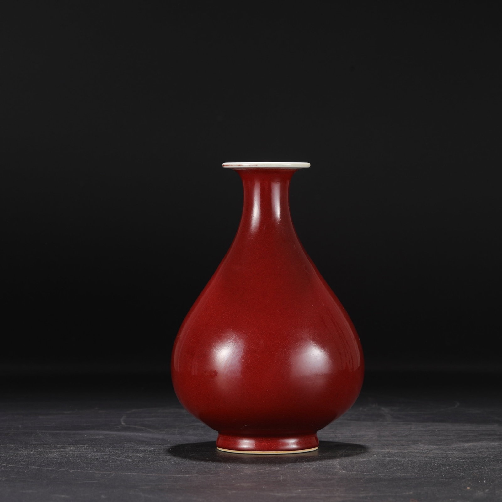 An Exquisite Ruby red-Glazed Vase - 7
