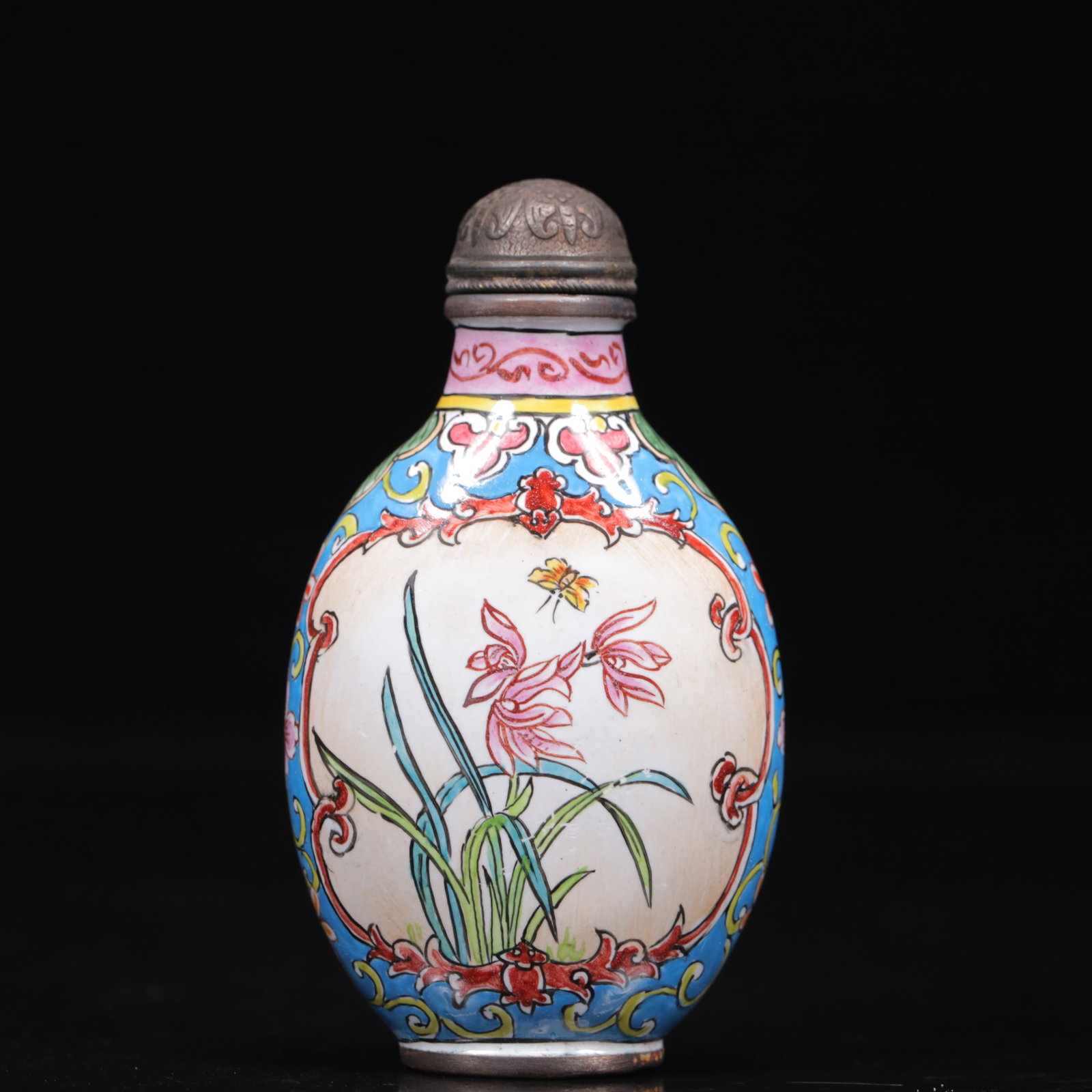 An Exquisite Painted Enamel Flower Pattern Snuff Bottle - 5