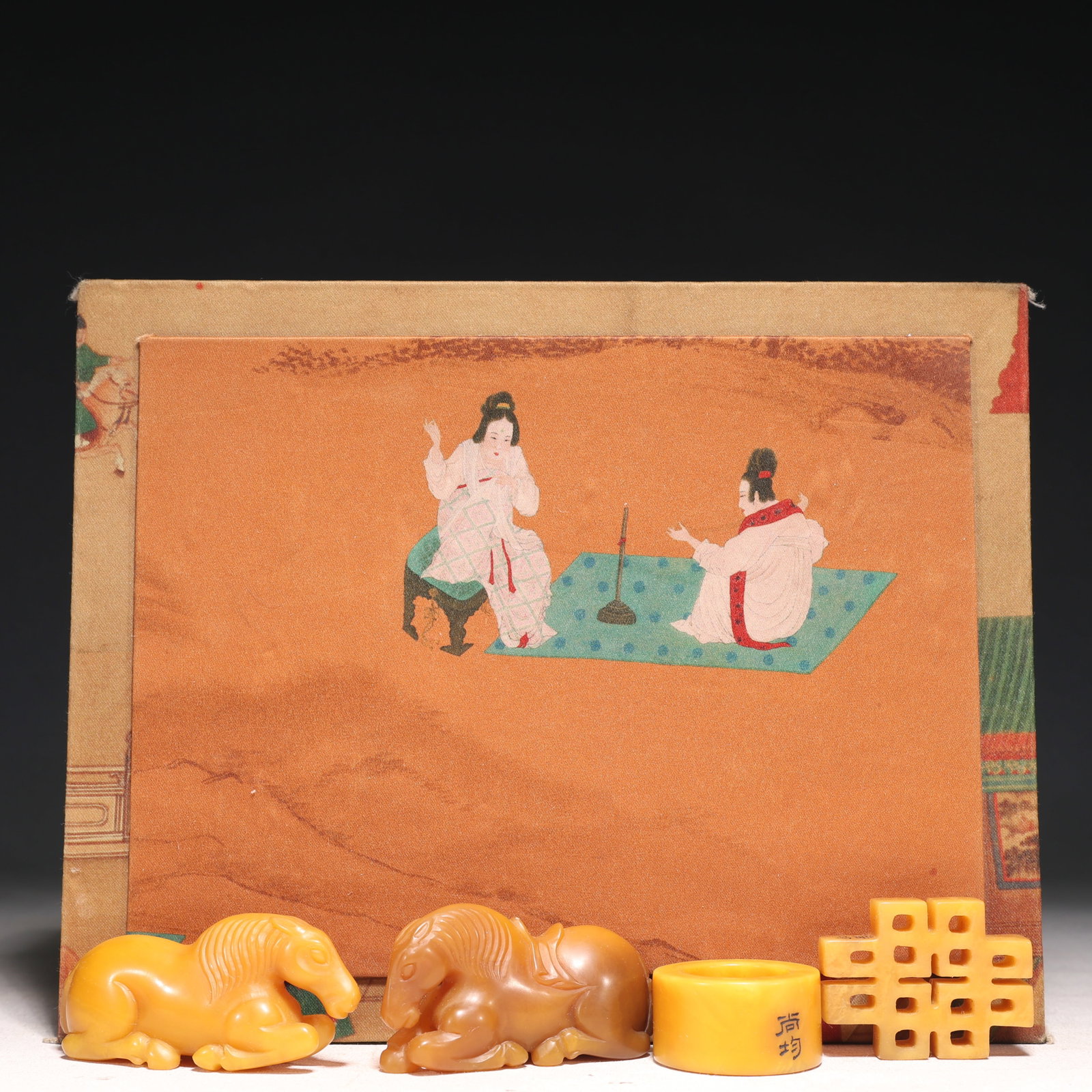 A Set of Fine Tianhuang Stone Ornaments: A Set of Fine Tianhuang Stone Ornaments,Qing Dynasty,China,Shangjun Mark,Size:3inx1inx1.4in,(Box)9.3inx7.3inx3in,Weight:200g 一套田黄石摆件,中国&#