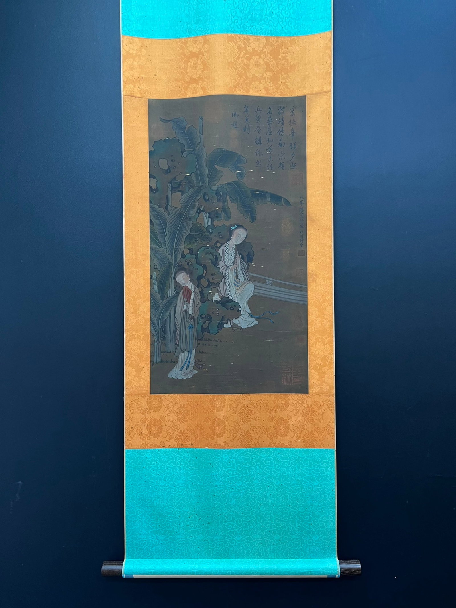 A Chinese Vertical Scroll Ink Painting of Woman on Silk,Ren Xianzhuo (1 of 9)