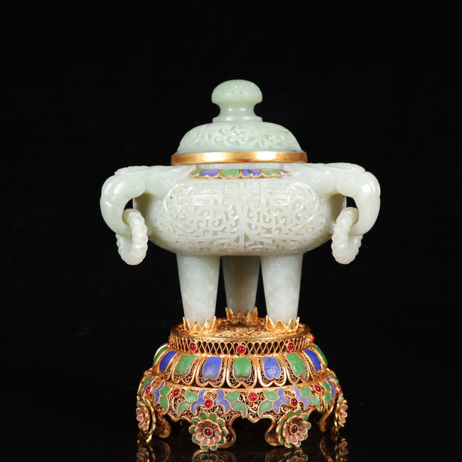An Exquisite Filigree and Gilding Bronze Inlaid White Jade Flower Pattern Double-Ears and Tripod (1 of 11)