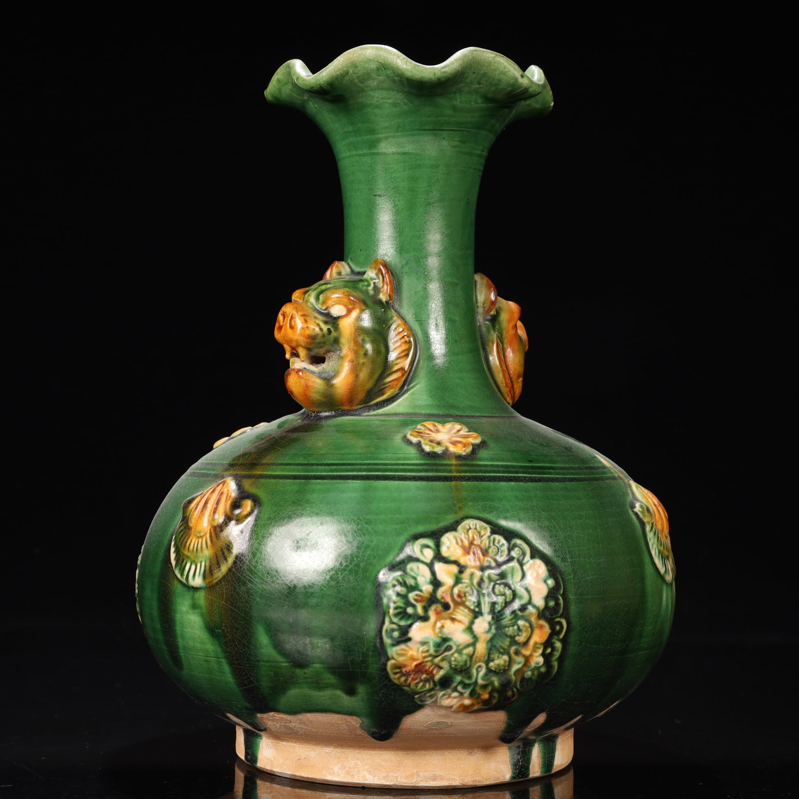 An Exquisite Tang Tri-Color Glazed Pottery Flower Pattern Beast-Ears Vase - 6