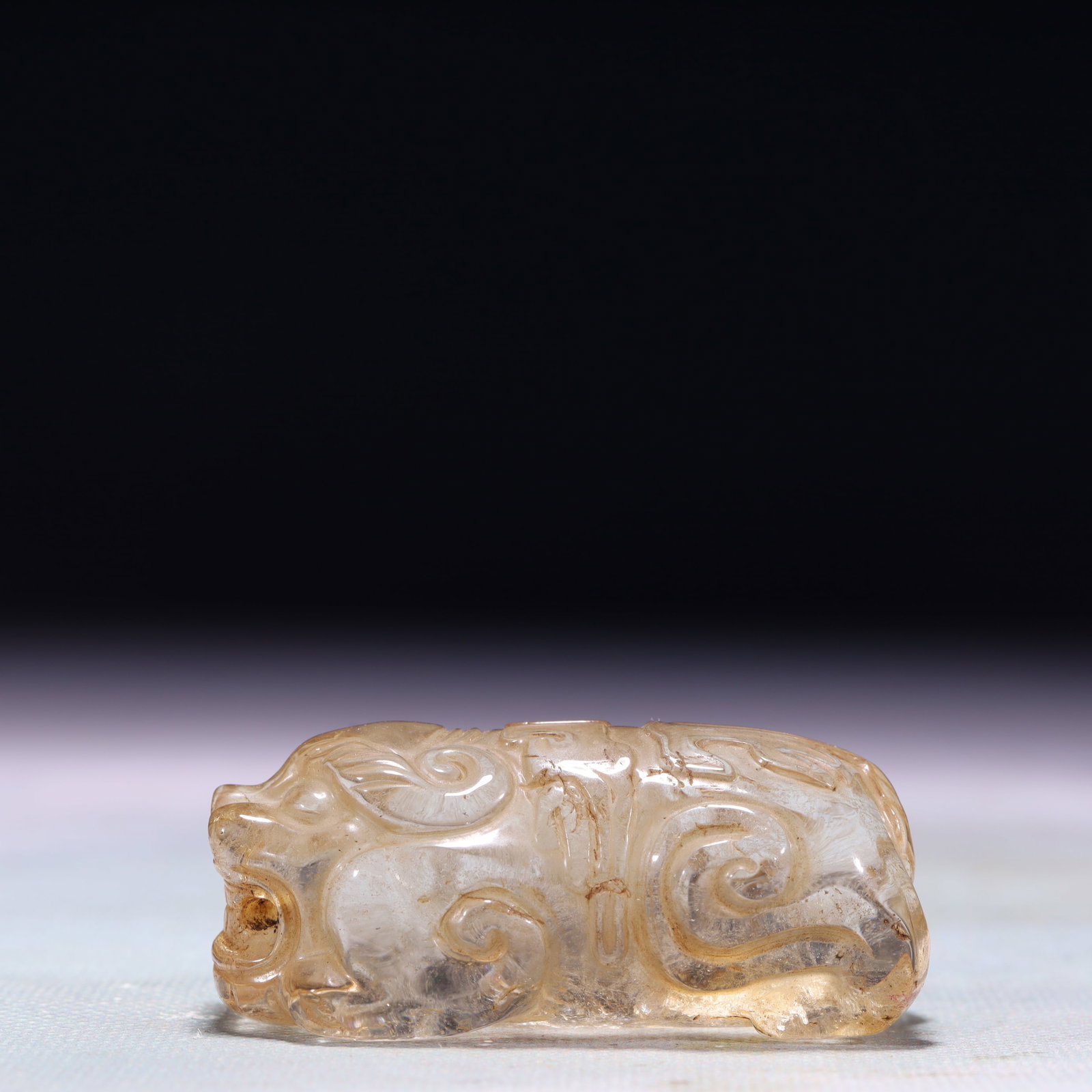 An Exquisite Crystal Beast Ornament: An Exquisite Crystal Beast Ornament,Qing Dynasty,China,Size:2.6inx1.2inx1in,Weight:107.1g 水晶兽摆件,中国清代