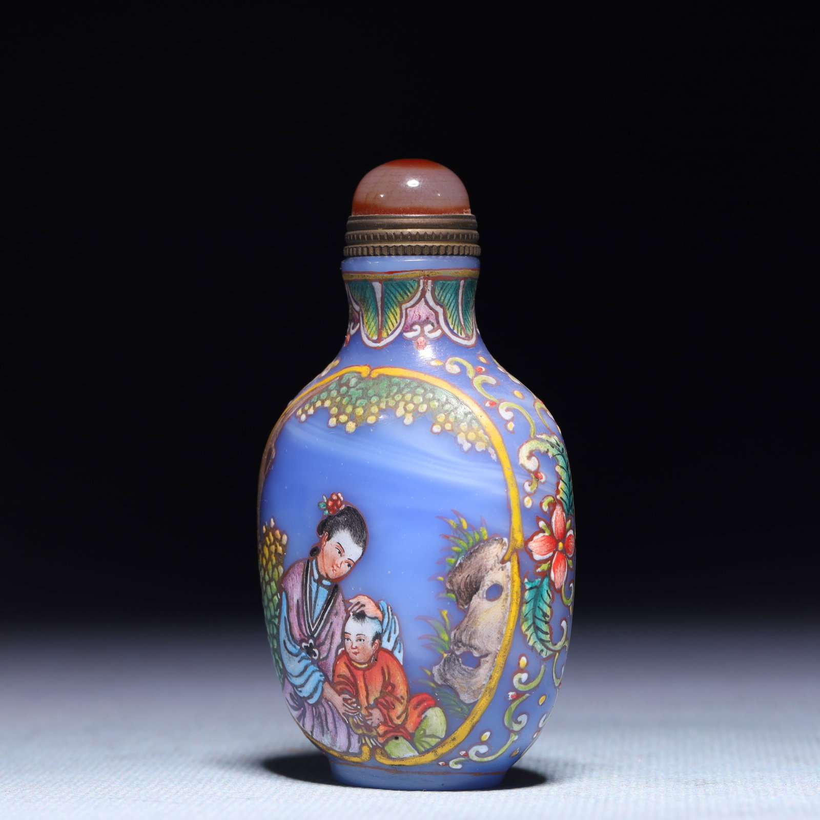 An Exquisite Glass Figure Pattern Snuff Bottle - 2