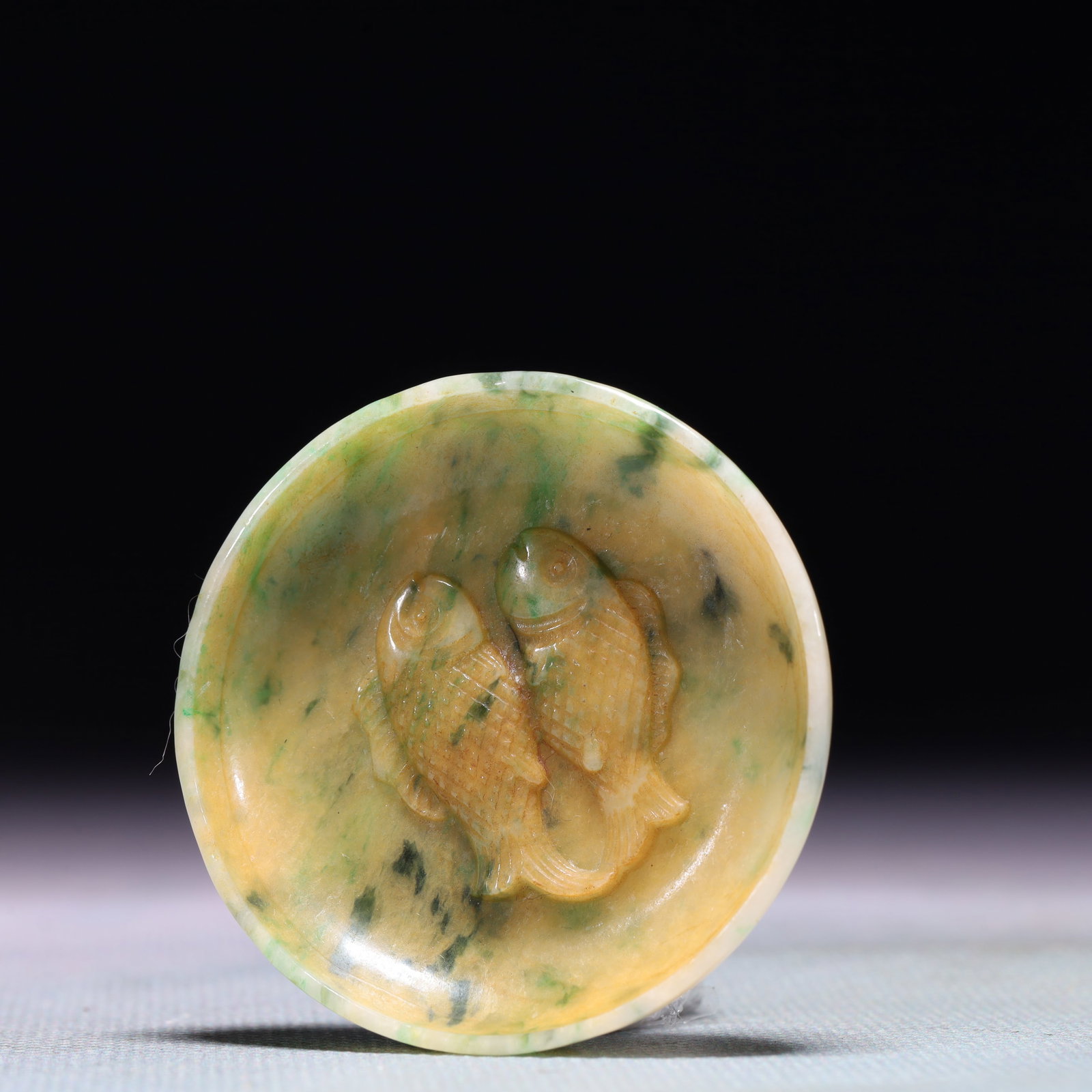 An Exquisite White Jade Fish Pattern Brush Washer - 2