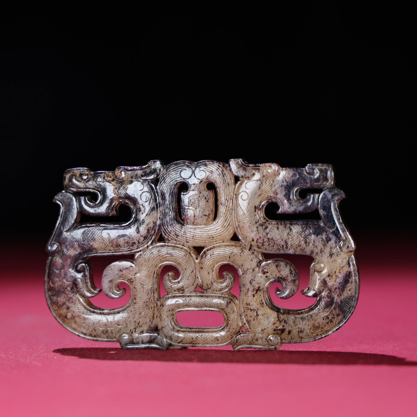 An Exquisite White Jade Dragon Pattern Pendant - 7