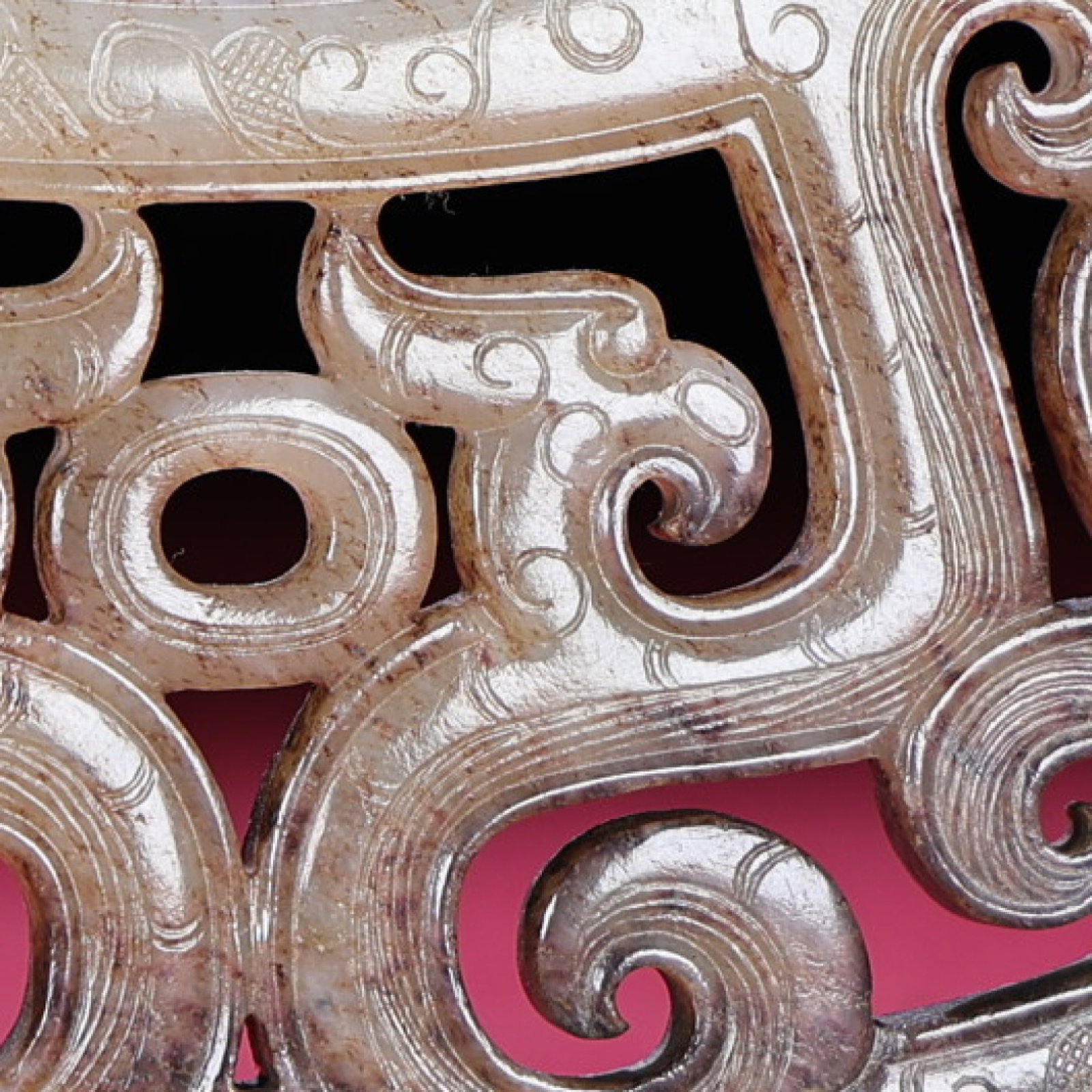 An Exquisite White Jade Dragon Pattern Pendant - 6
