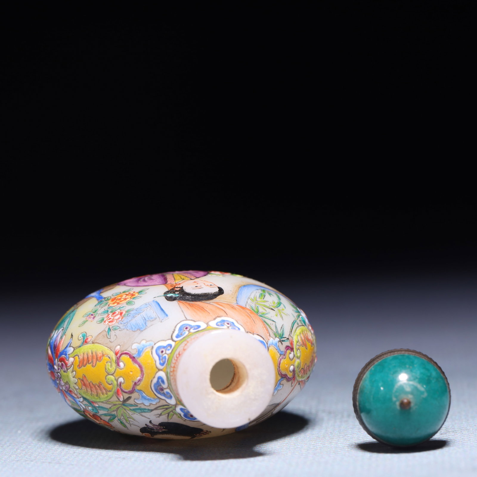 An Exquisite Glass Figure Pattern Snuff Bottle - 7
