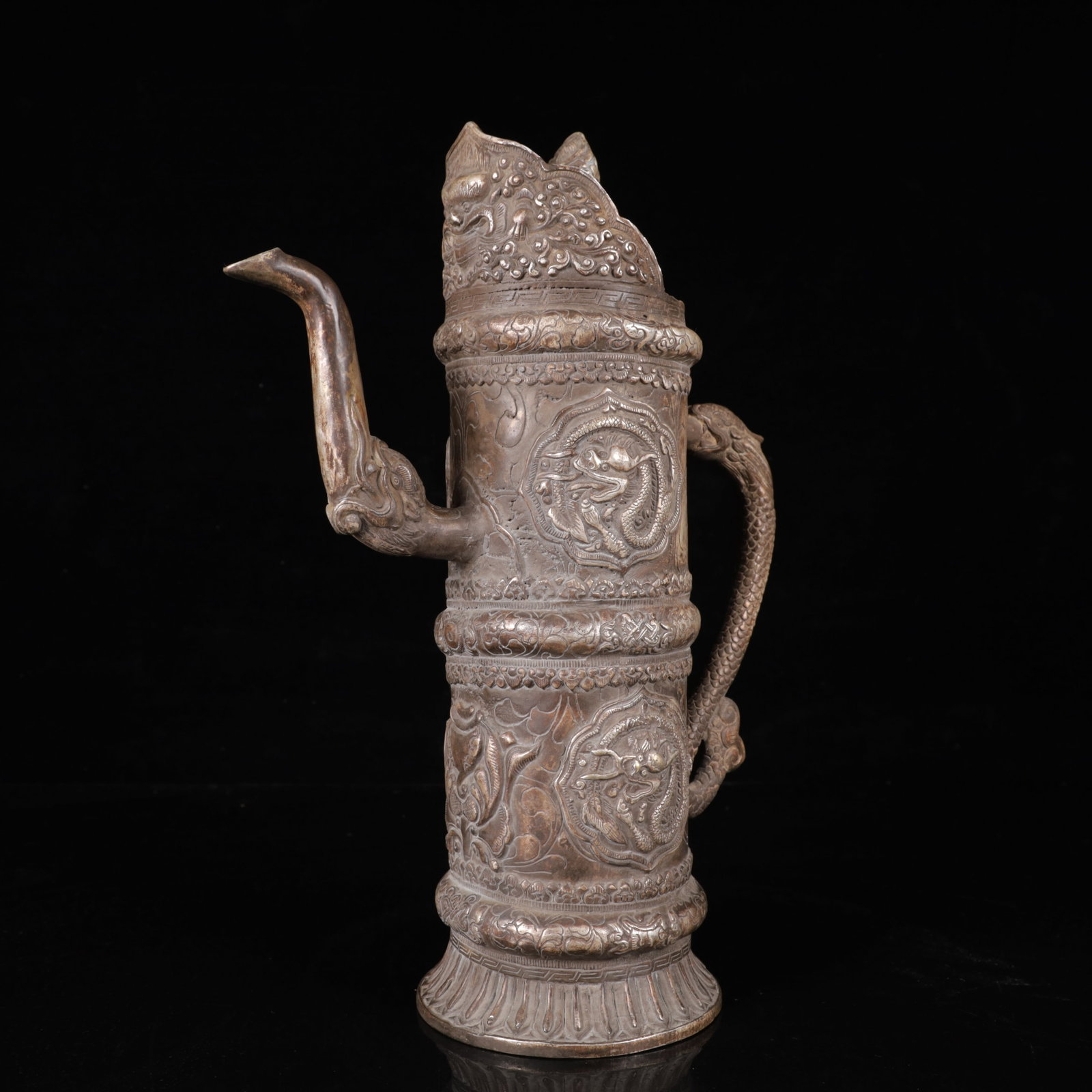 An Exquisite Silver-Plated Bronze Dragon Pattern Ewer - 9