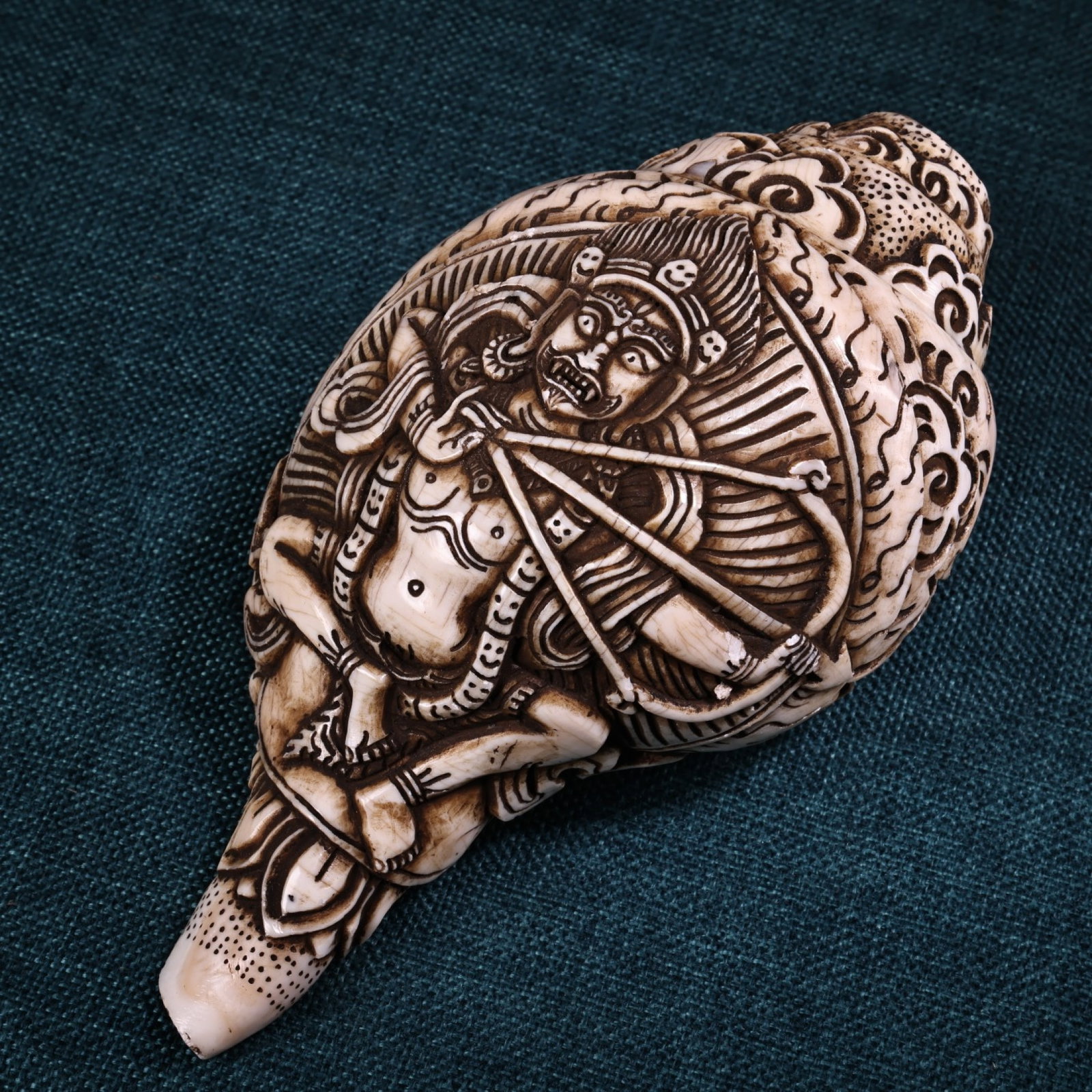 An Exquisite Conch Figure Pattern Ornament - 2