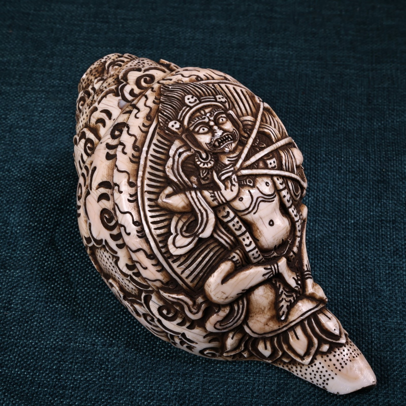 An Exquisite Conch Figure Pattern Ornament - 3
