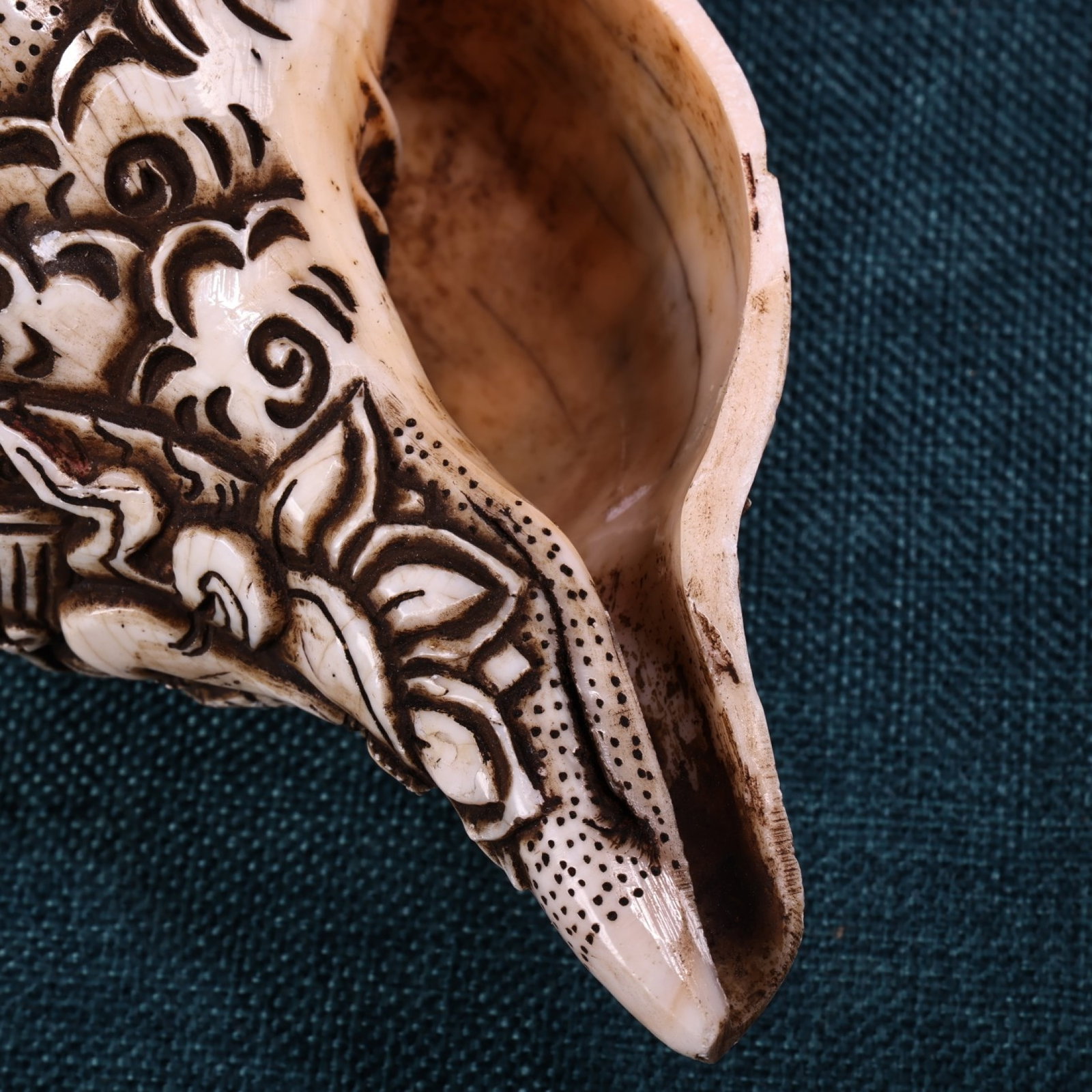An Exquisite Conch Figure Pattern Ornament - 8