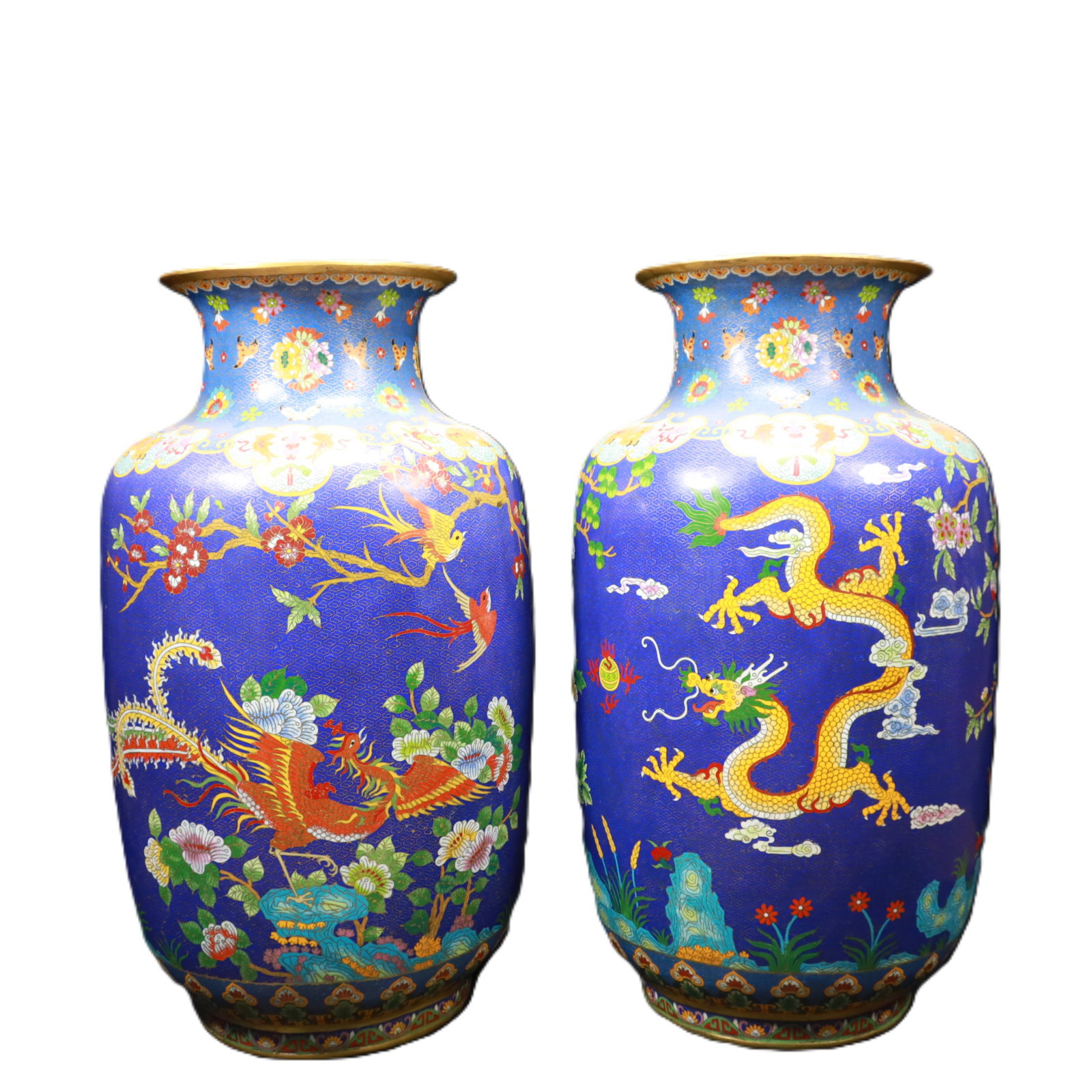 A Pair of Exquisite Cloisonne Dragon and Phoenix Pattern Vases (1 of 13)