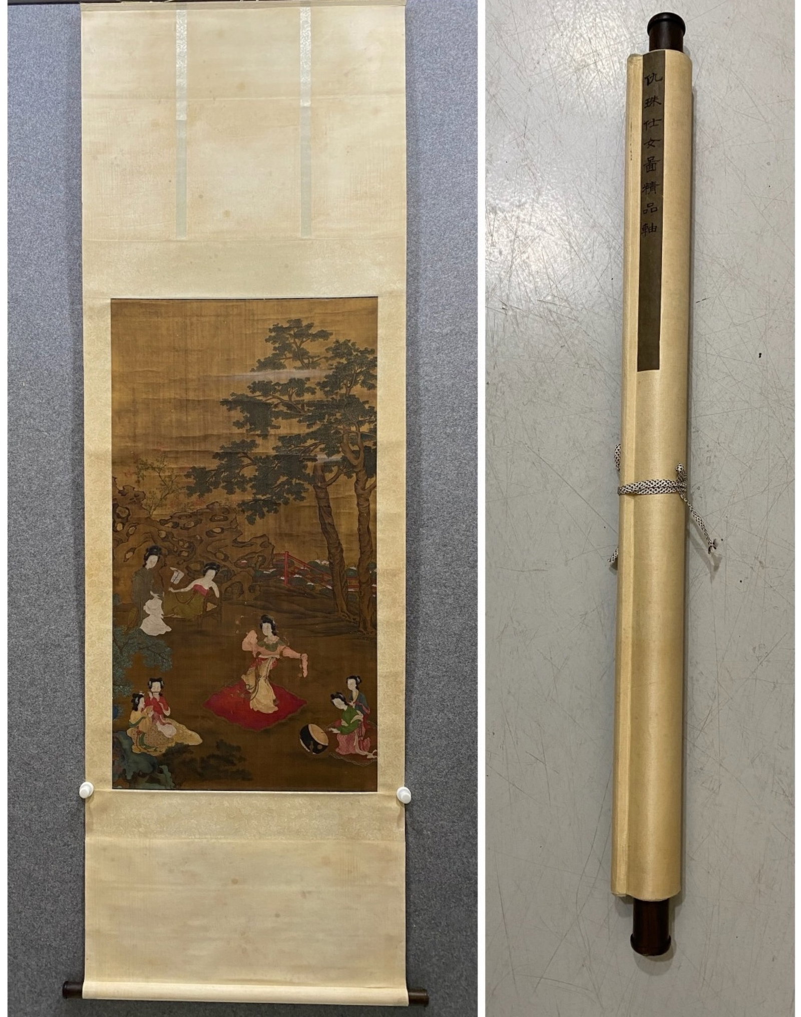 A Chinese Vertical Scroll Ink Painting of Figure on Silk: A Chinese Vertical Scroll Ink Painting of Figure on Silk,Chou Zhu,Size:46.1inx24.8in