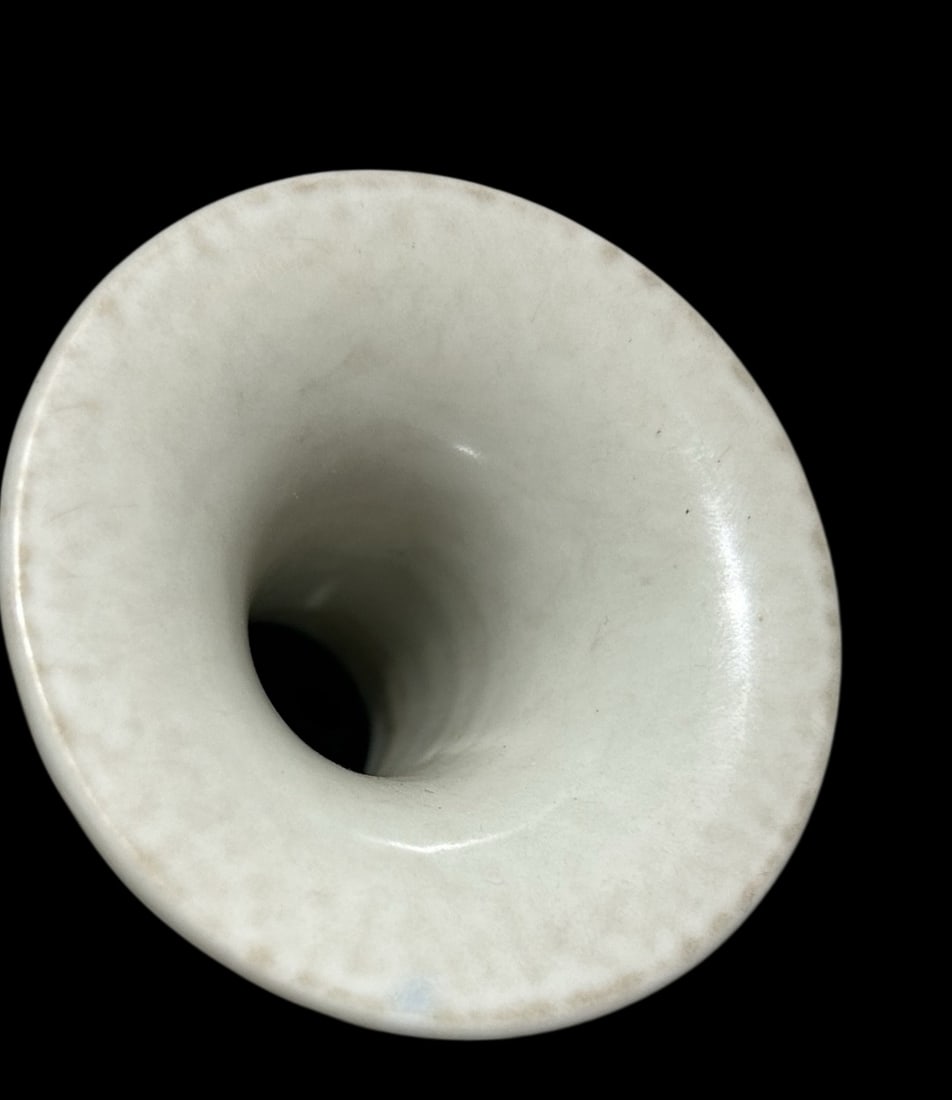 An Exquisite Underglaze-Red Auspicious Cloud and Dragon Pattern Vase - 5