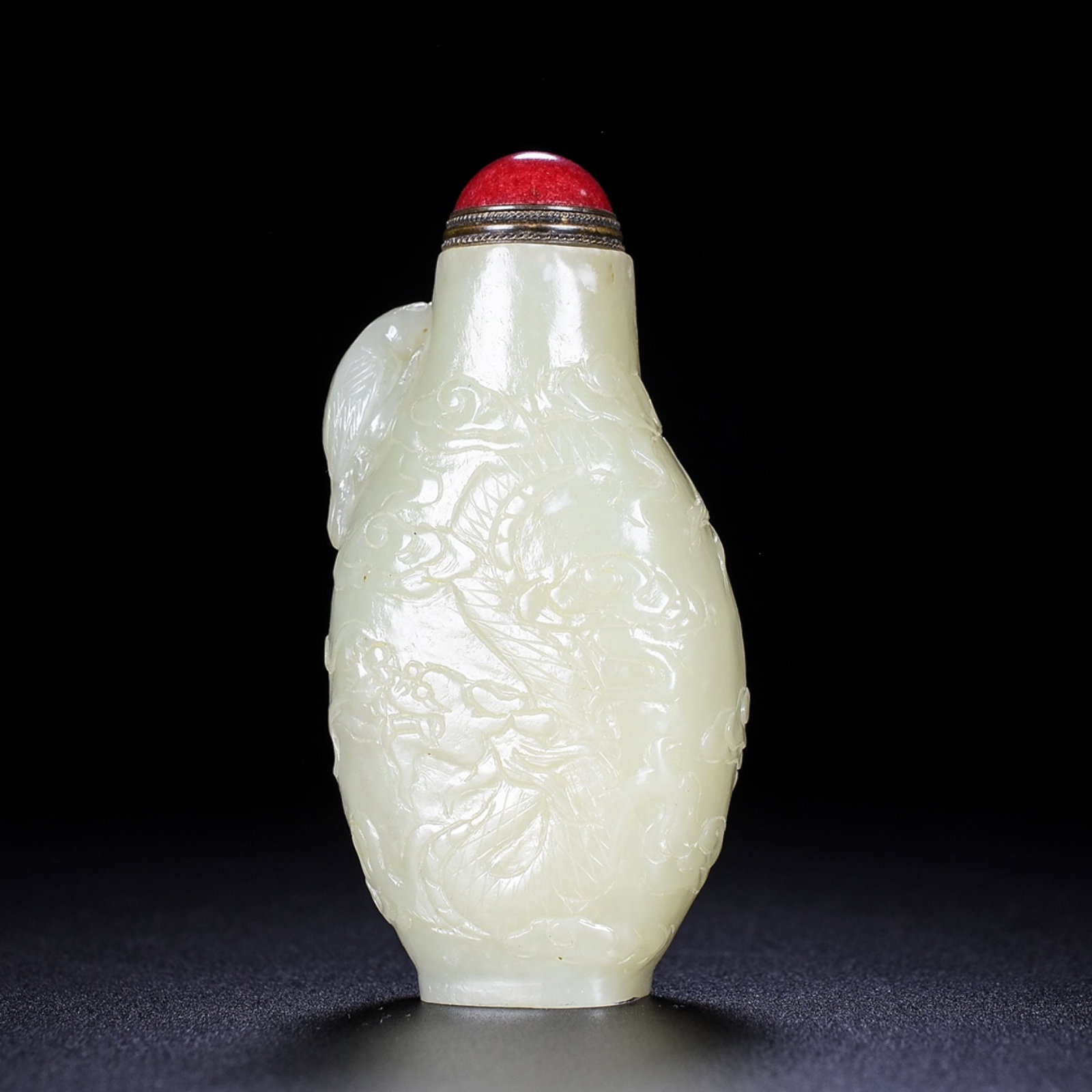 An Exquisite White Jade Dragon Pattern Snuff Bottle - 5