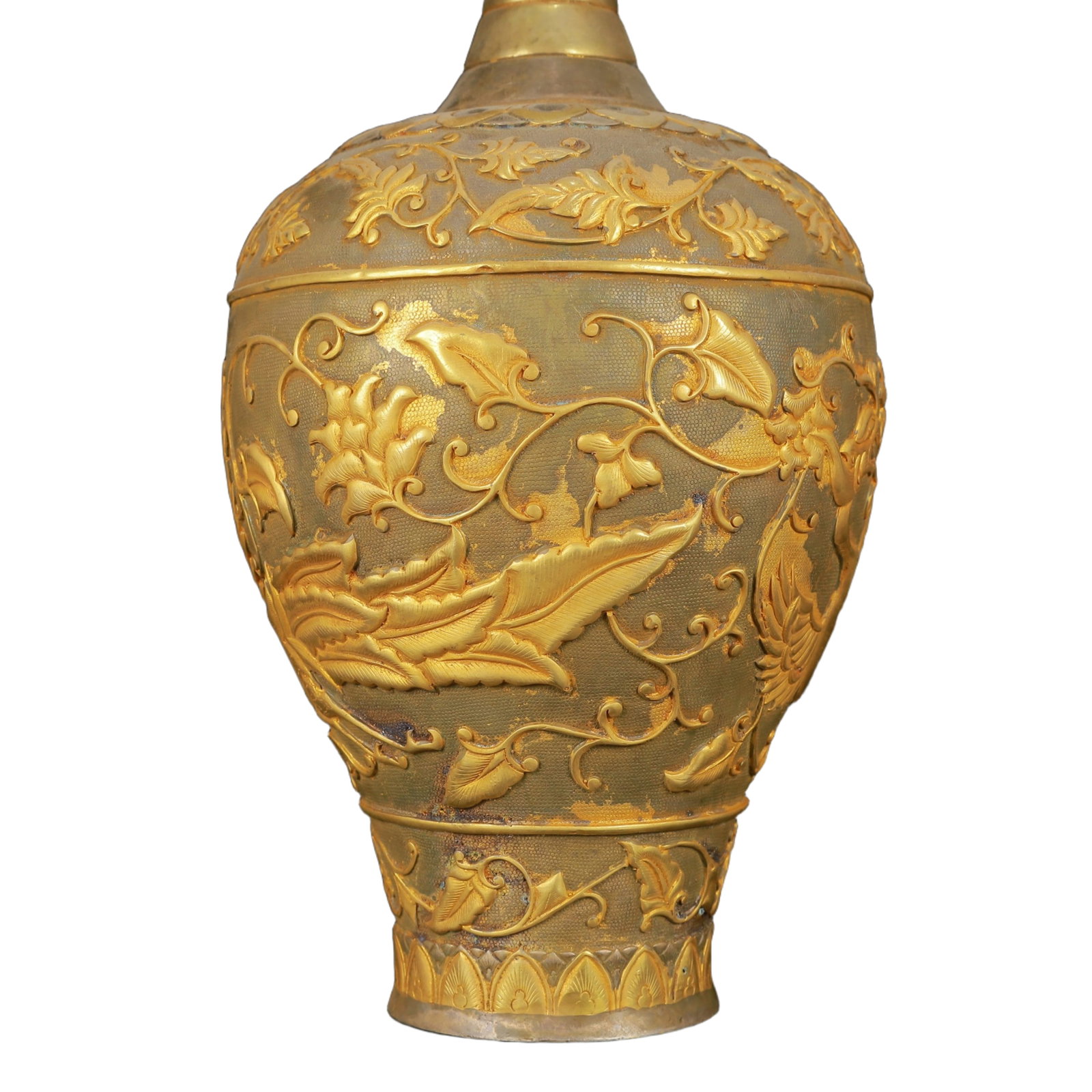 An Exquisite Gilt Silver Phoenix Pattern Vase - 6