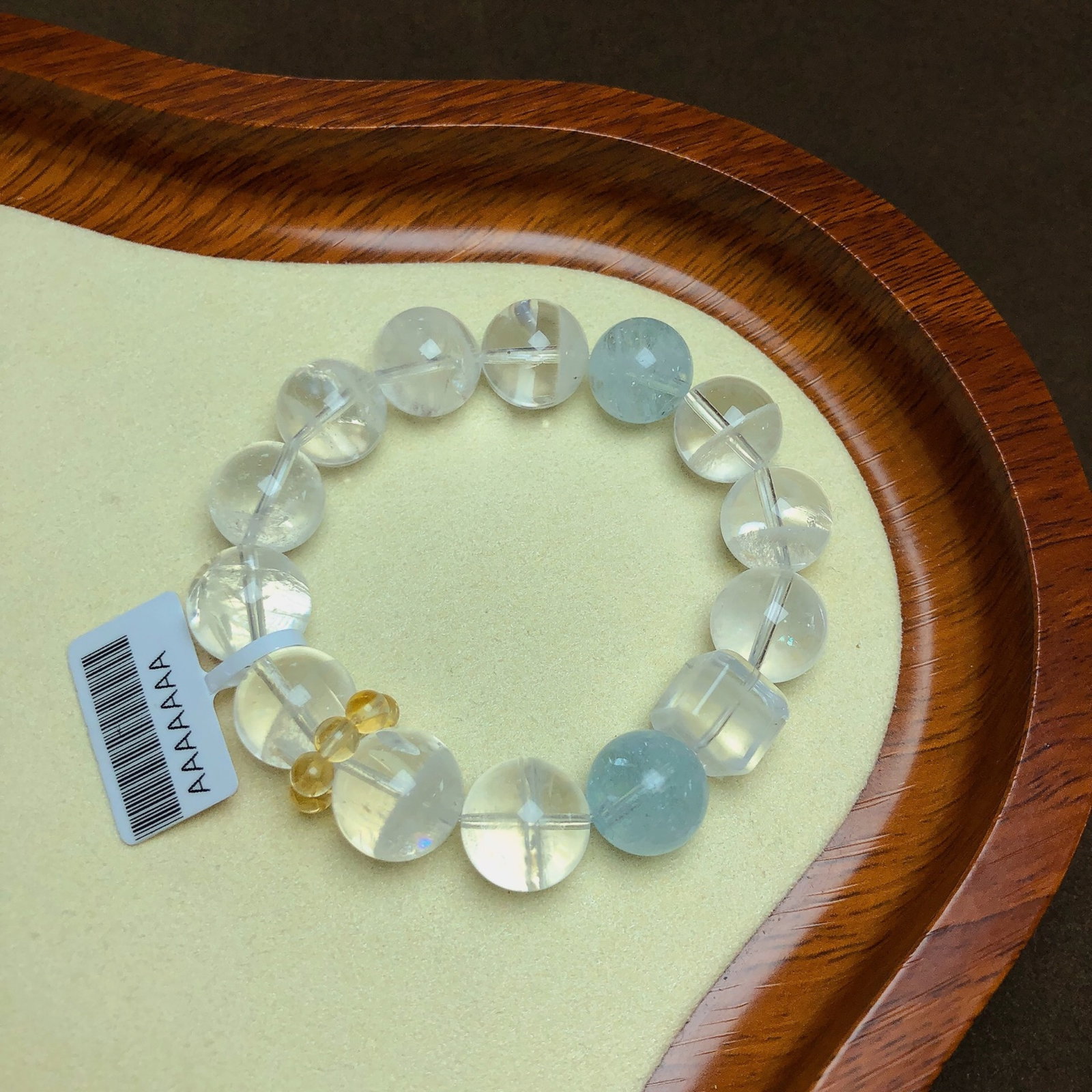 An Exquisite Crystal Aquamarine Bracelets: An Exquisite Crystal Aquamarine Bracelets,Size:0.5in,Weight:49.7g 水晶海蓝宝手串