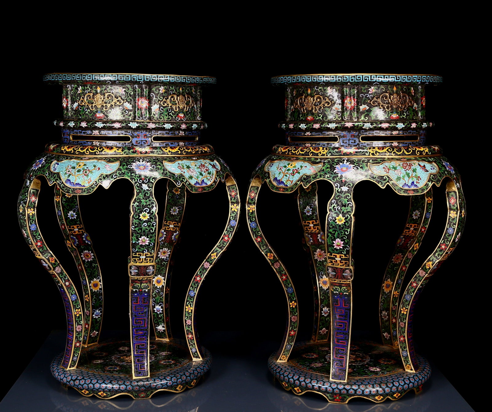 A Pair of Huge Cloisonne Lotus Bats and Peach Pattern Bases: A Pair of Huge Cloisonne Lotus Bats and Peach Pattern Bases,Qing Dynasty, China,Qianlong Six-character Mark,Size:15.7inx28.3in
