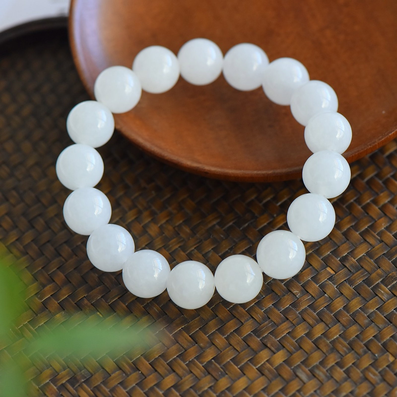 An Exquisite White Jade Bracelets - 3