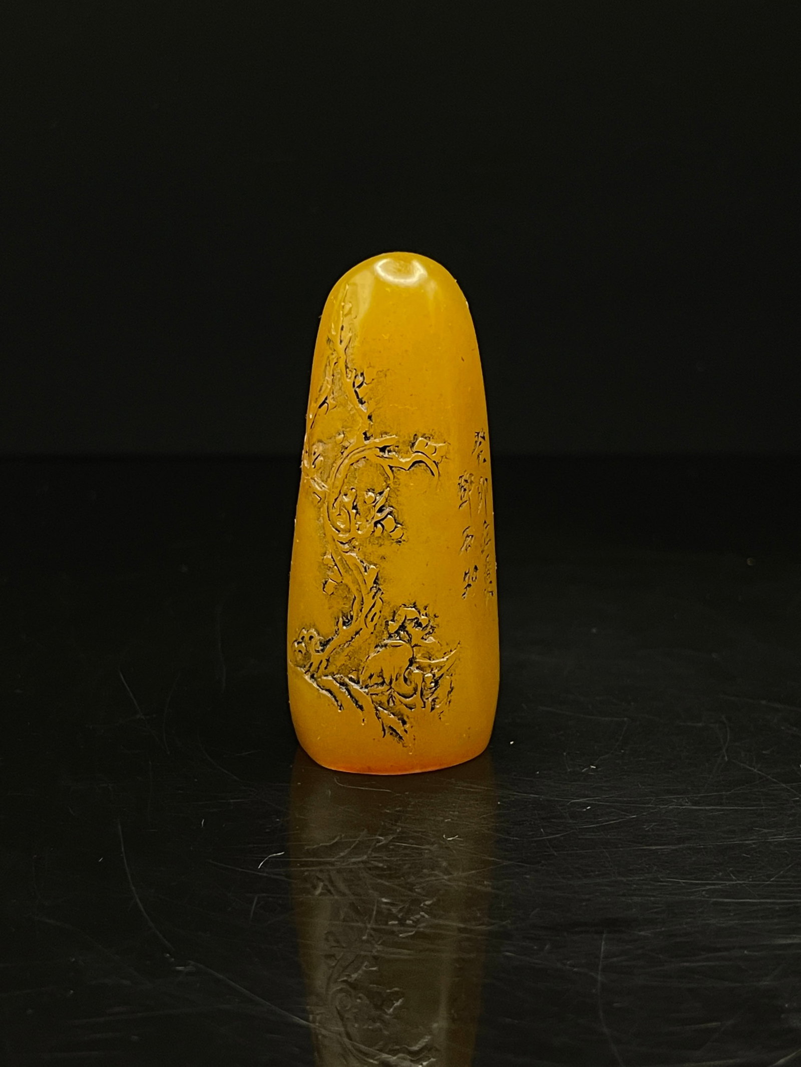 An Exquisite Shoushan Stone Character and Story Pattern Seal: An Exquisite Shoushan Stone Character and Story Pattern Seal,Qing Dynasty,China,With Mark,Size:1inx0.6inx2.2in,Weight:38g